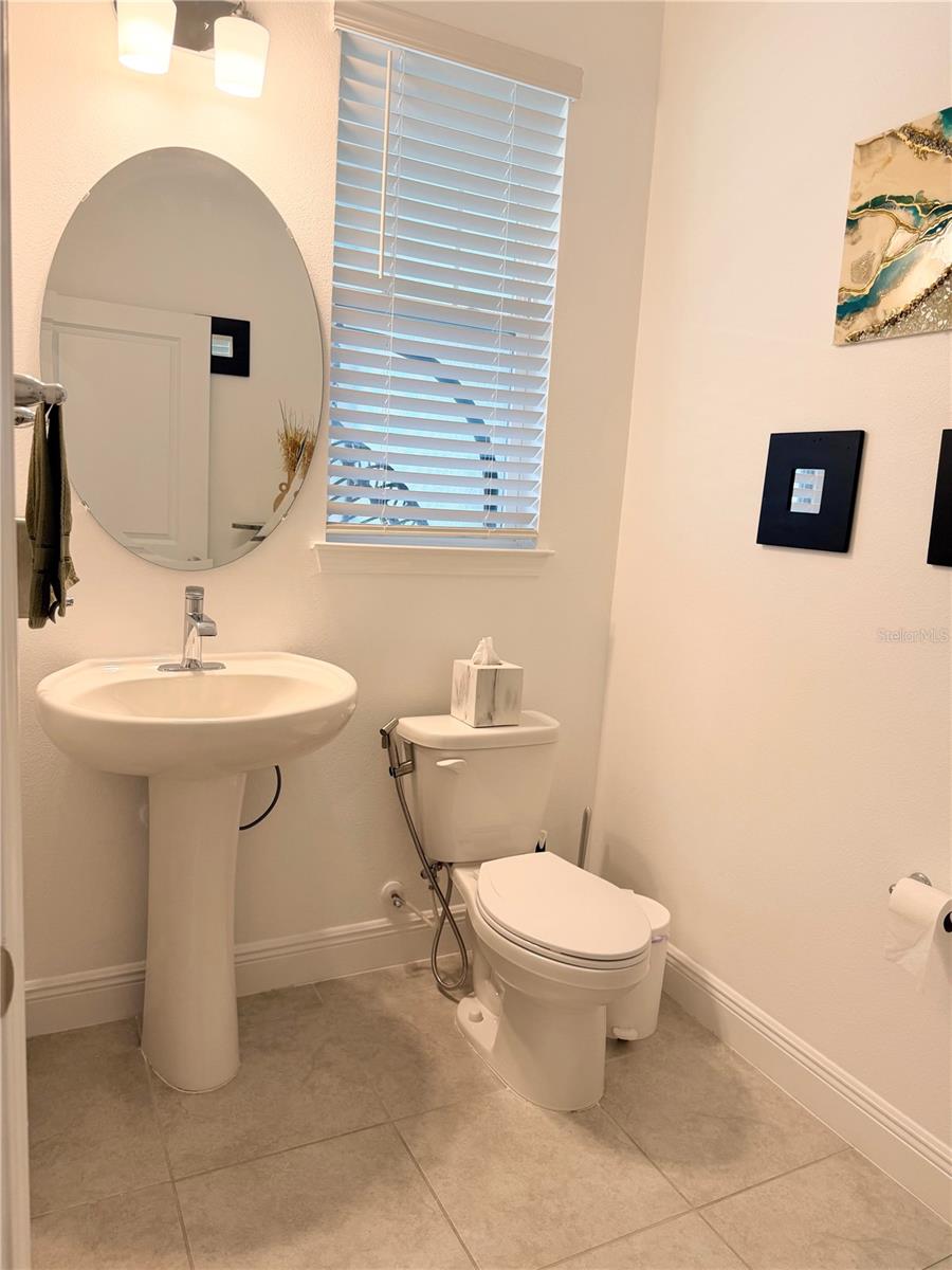 HAMLIN RDG - Residential Lease