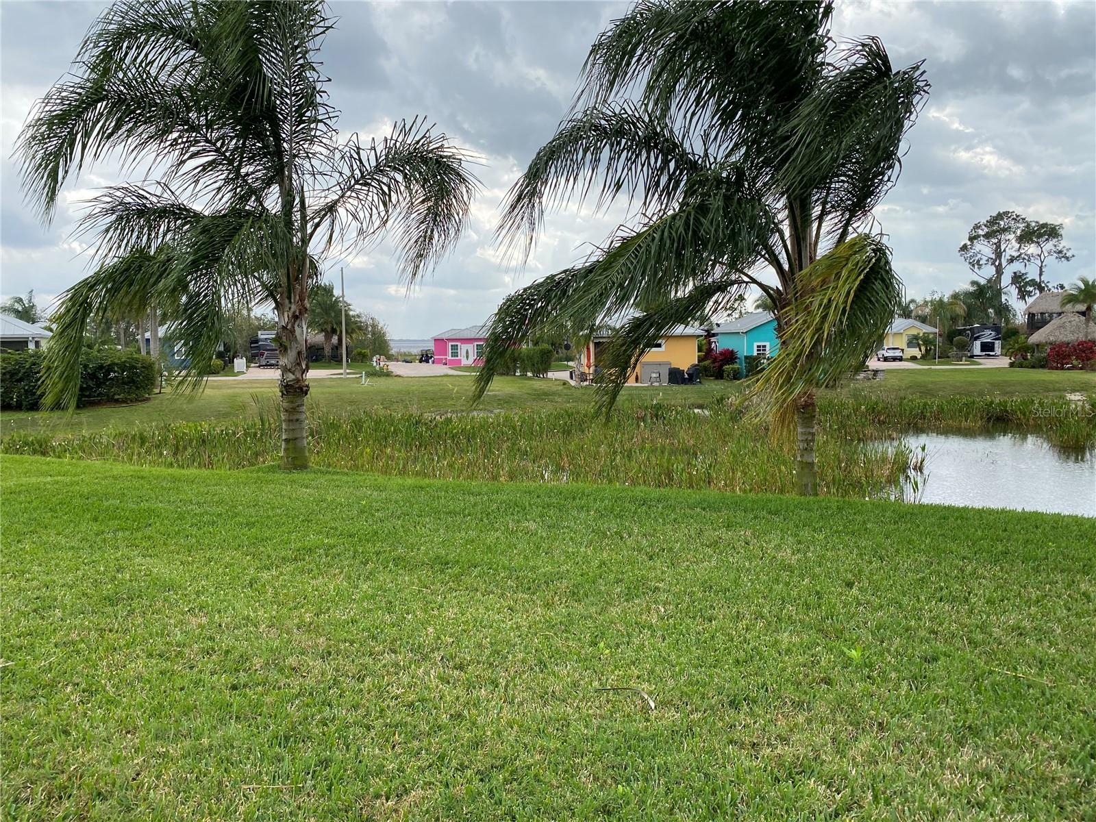BAY LAKE RESIDENCE - Land