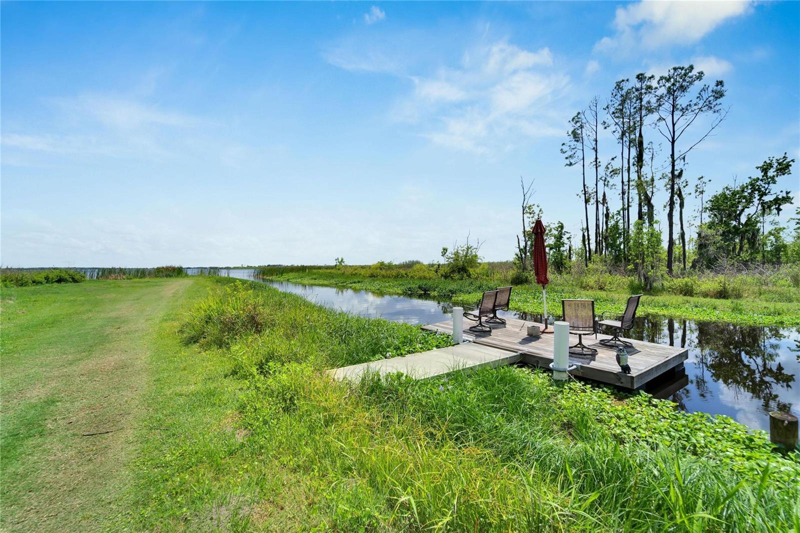 BAY LAKE RESIDENCE - Land