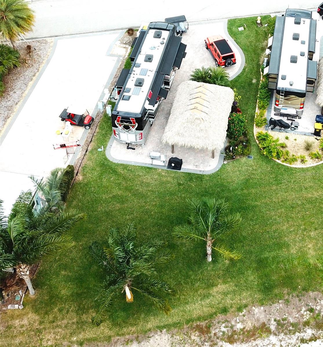 BAY LAKE RESIDENCE - Land
