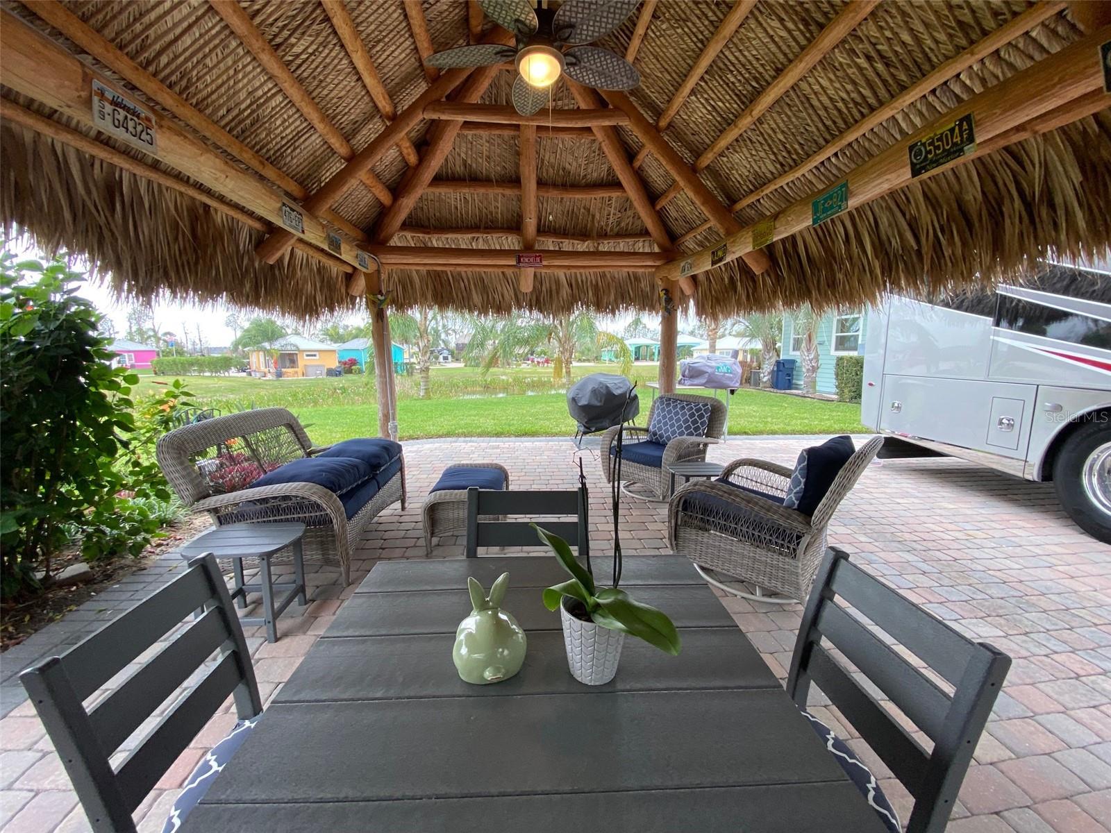 BAY LAKE RESIDENCE - Land