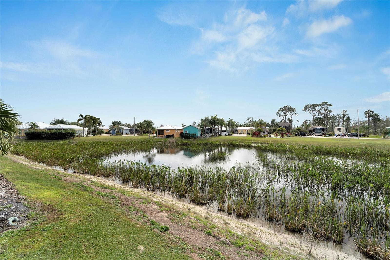 BAY LAKE RESIDENCE - Land