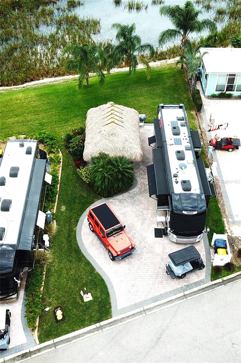 BAY LAKE RESIDENCE - Land