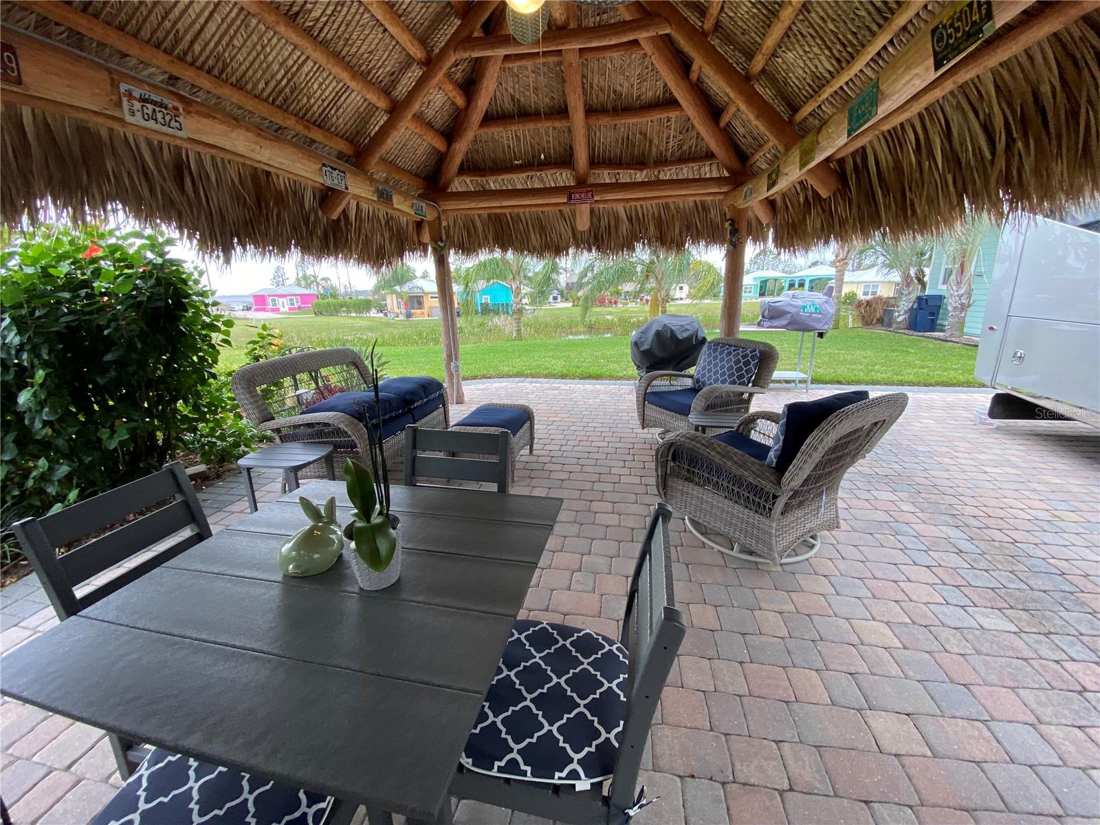 BAY LAKE RESIDENCE - Land