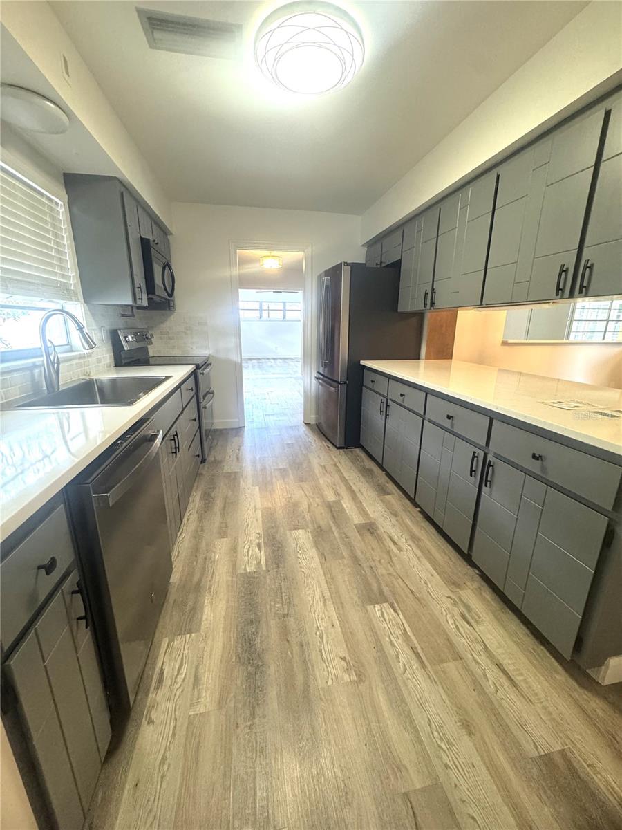LAKE LAGRANGE HEIGHTS ADD 01 - Residential Lease