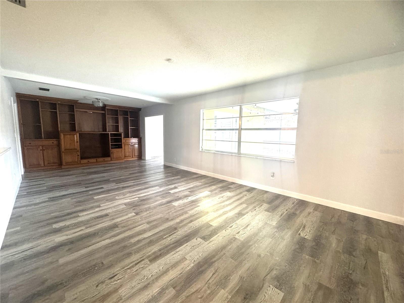 LAKE LAGRANGE HEIGHTS ADD 01 - Residential Lease