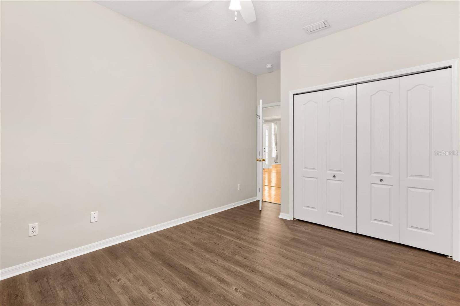 LIVE OAK RESERVE UNIT ONE - Residential Lease