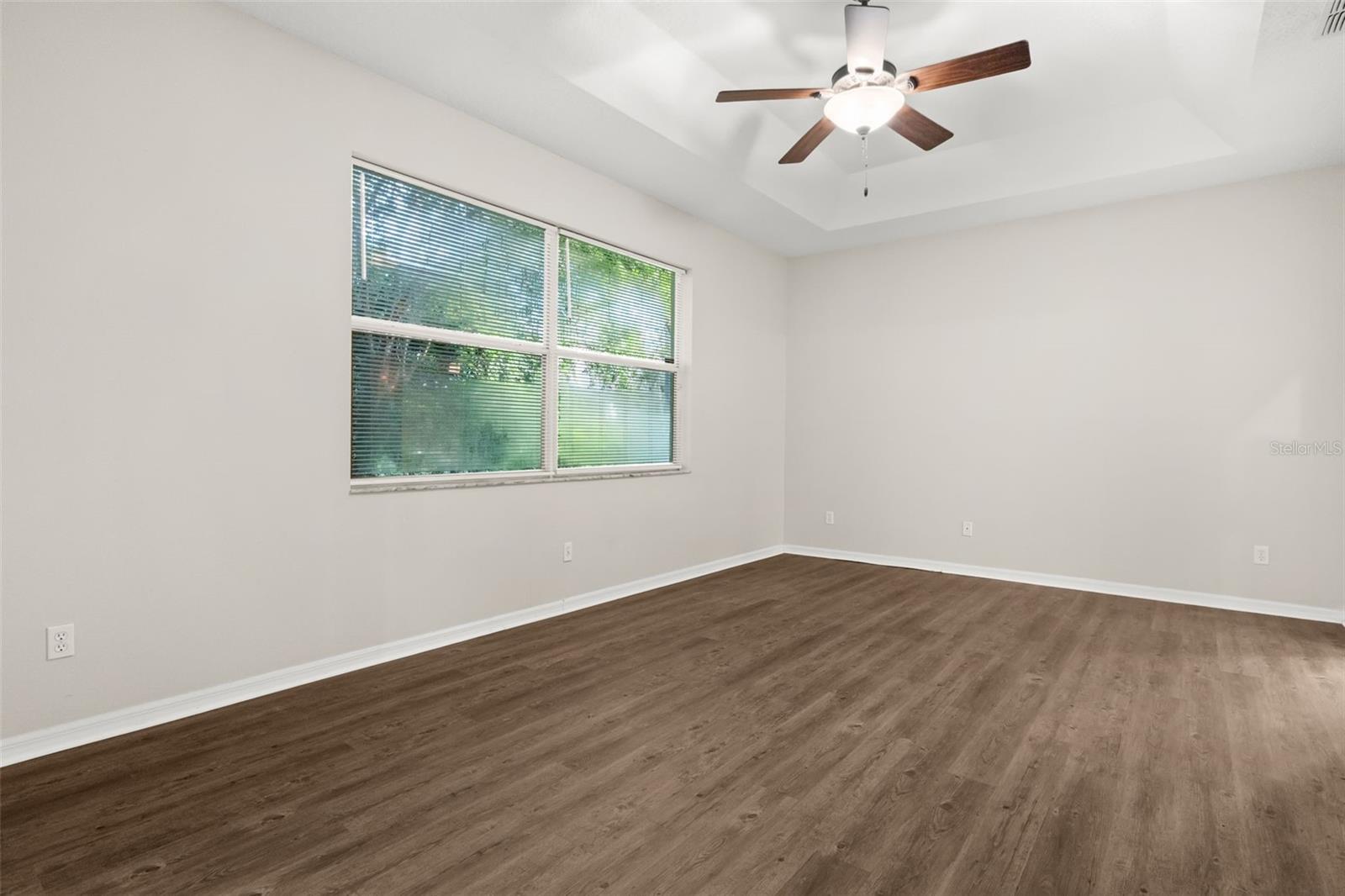 LIVE OAK RESERVE UNIT ONE - Residential Lease