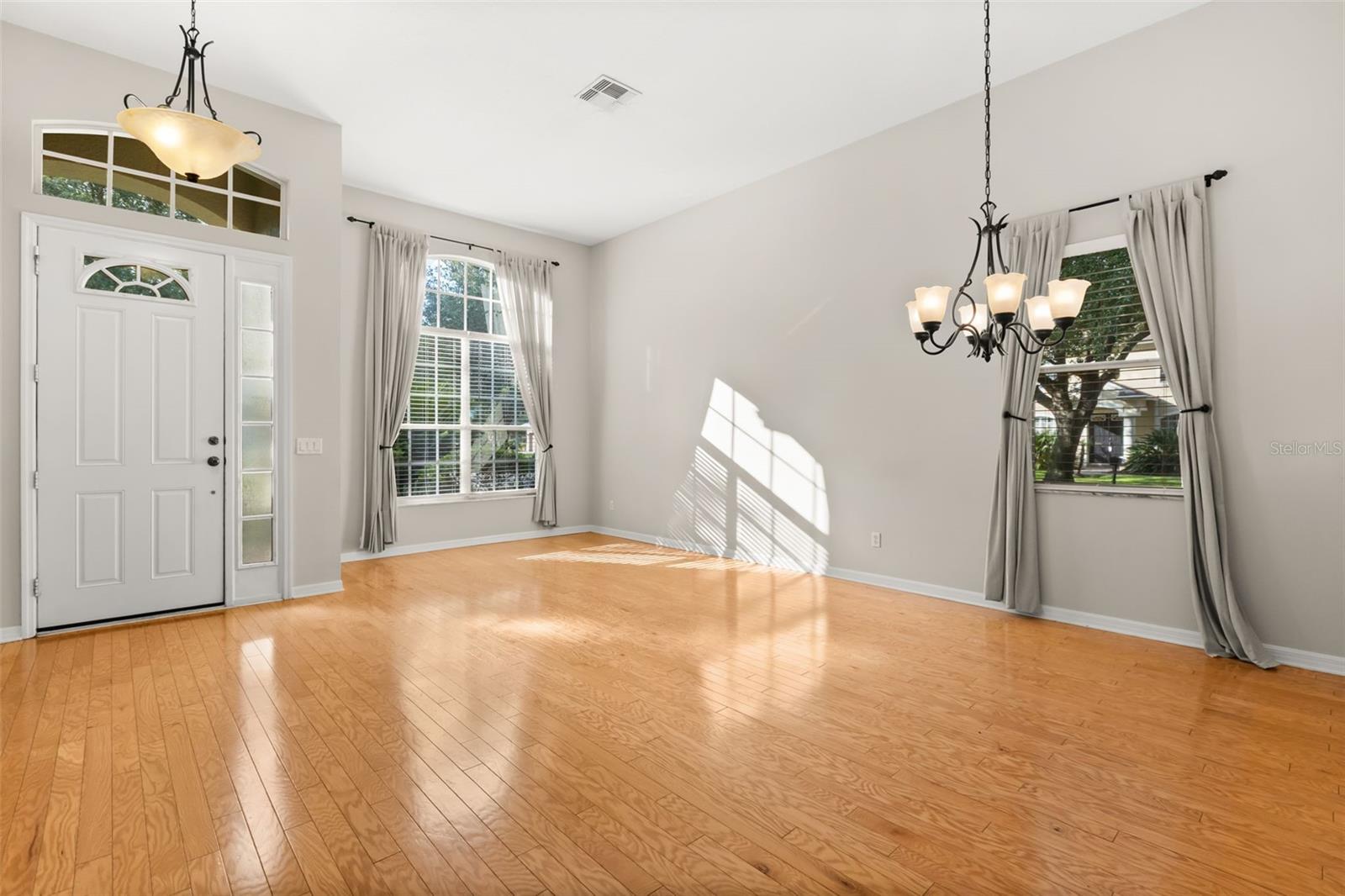 LIVE OAK RESERVE UNIT ONE - Residential Lease