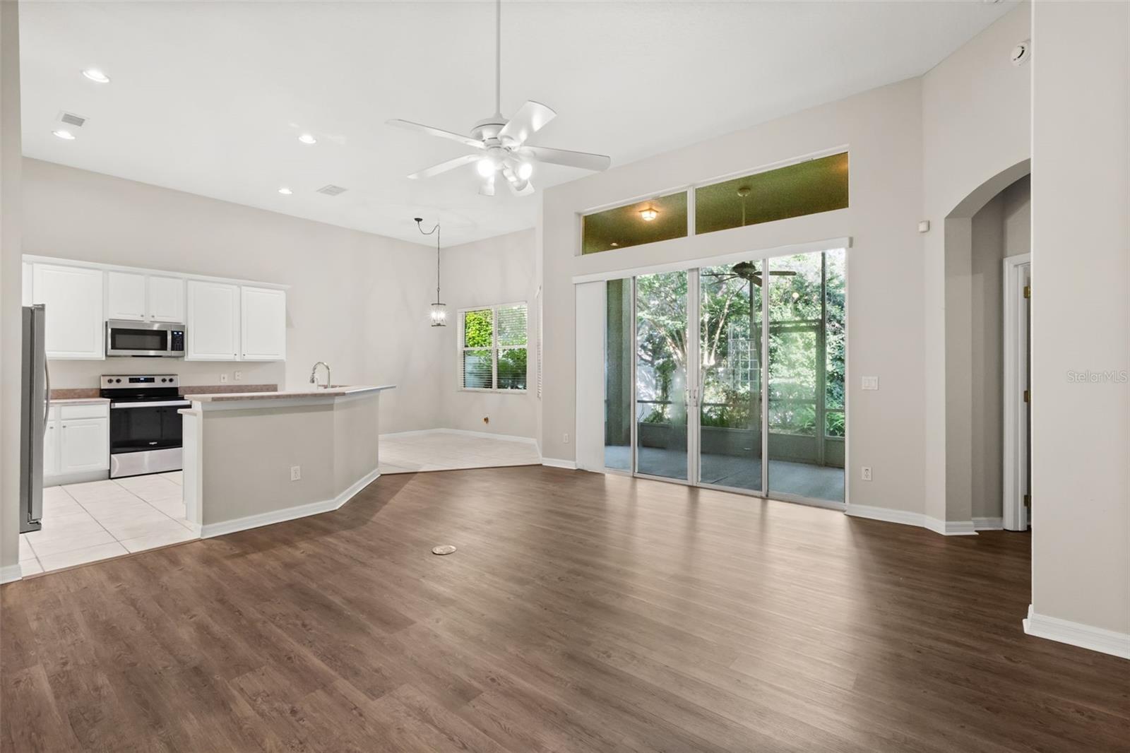 LIVE OAK RESERVE UNIT ONE - Residential Lease