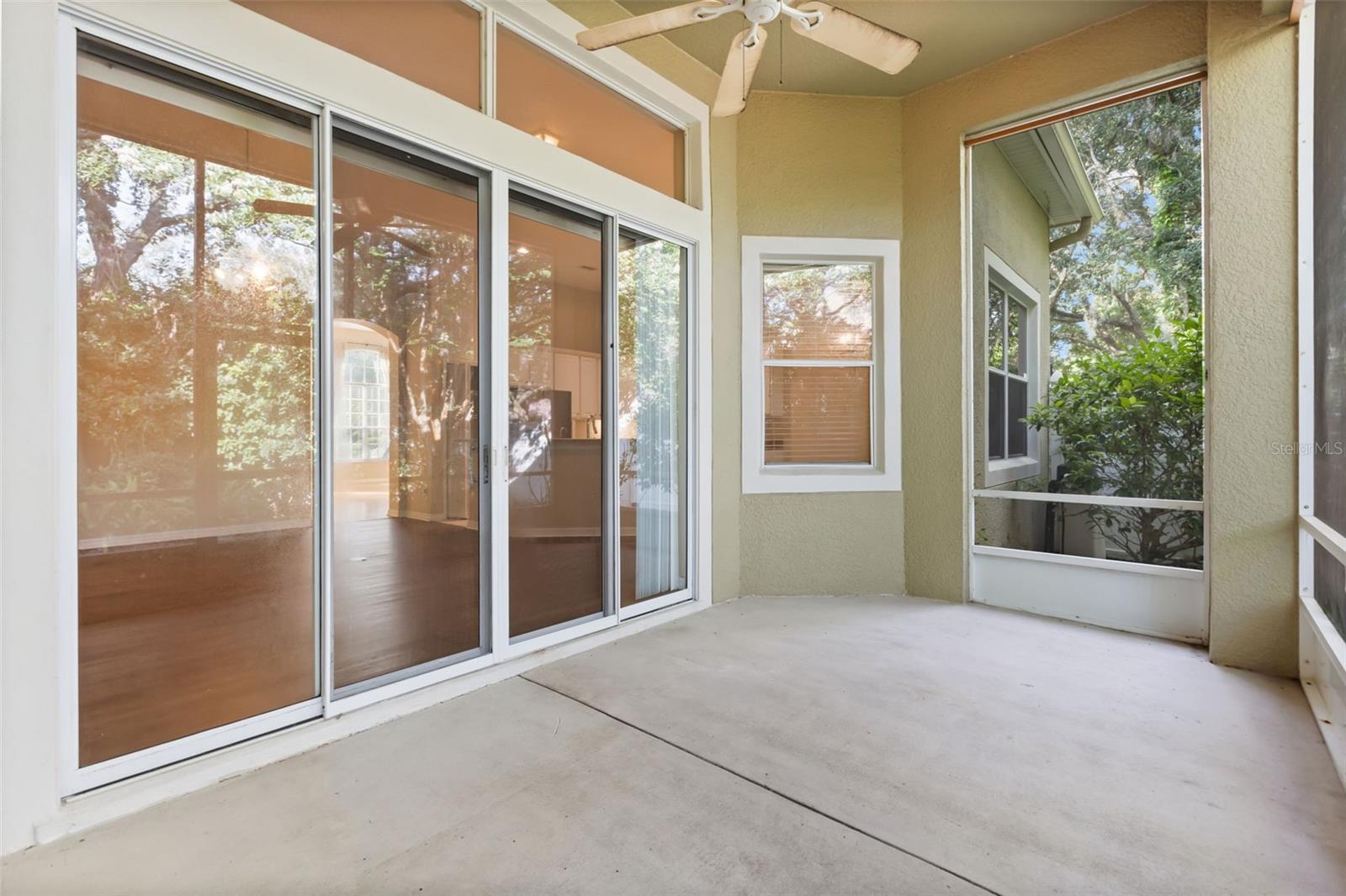 LIVE OAK RESERVE UNIT ONE - Residential Lease