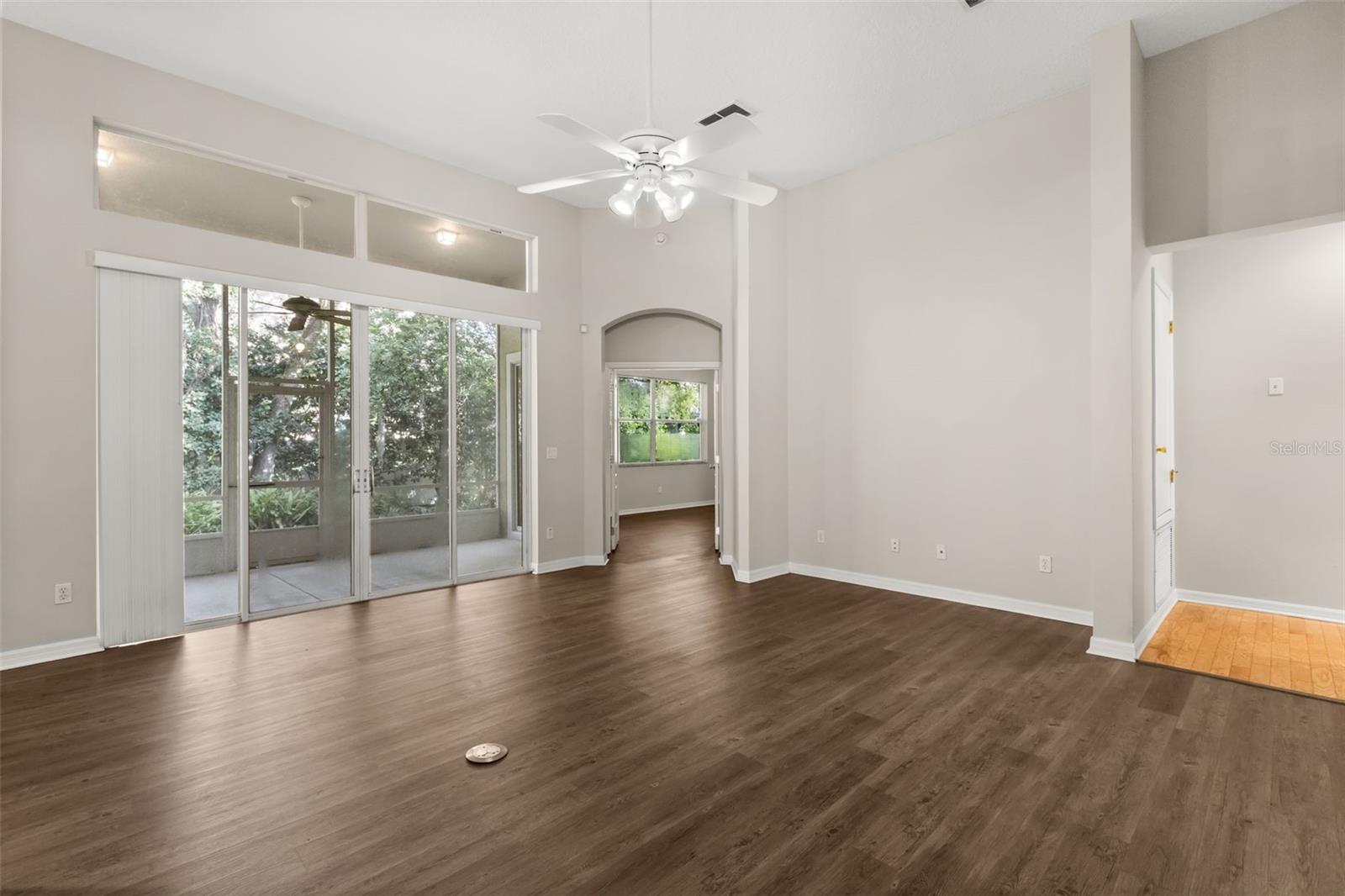 LIVE OAK RESERVE UNIT ONE - Residential Lease