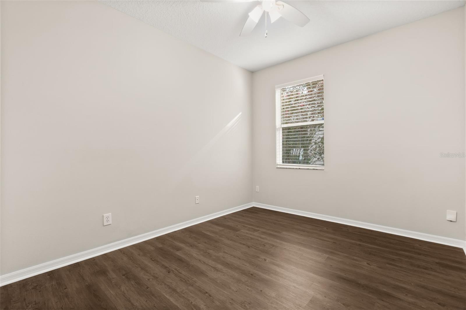 LIVE OAK RESERVE UNIT ONE - Residential Lease