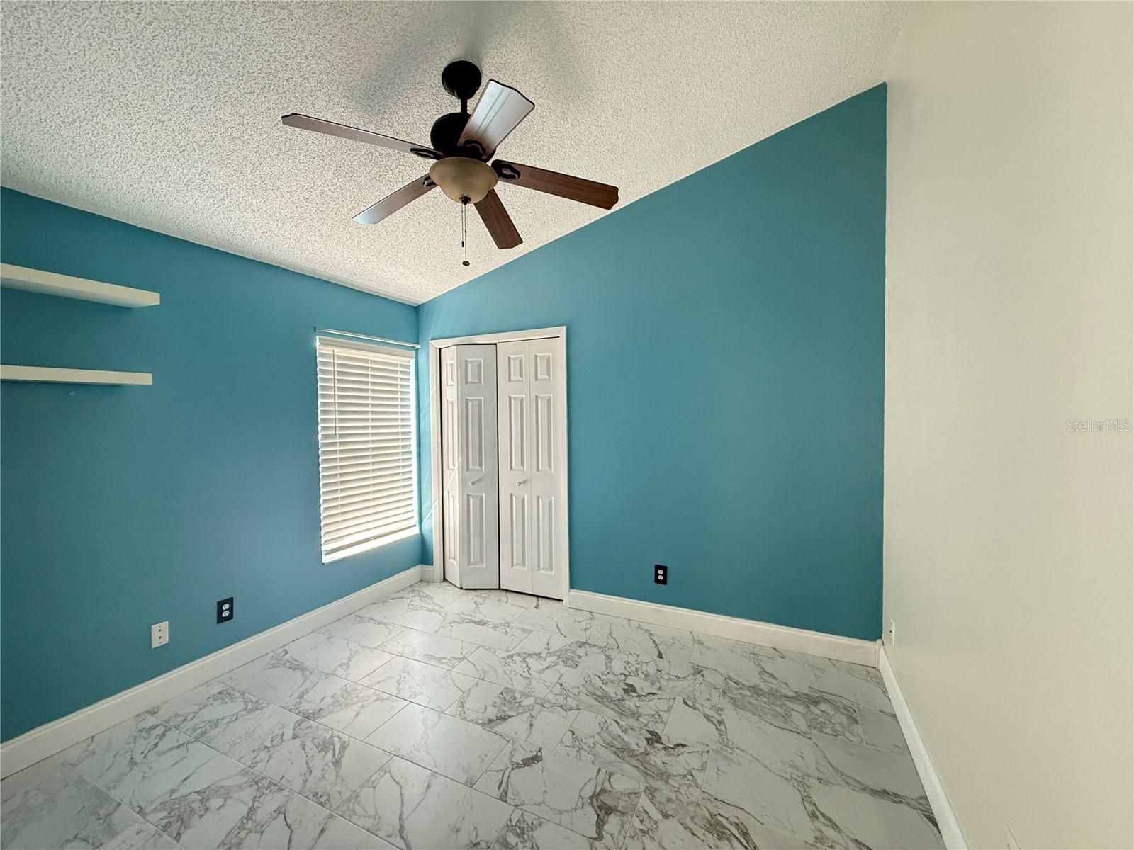 CHASE GROVES UNIT 6 - Residential Lease