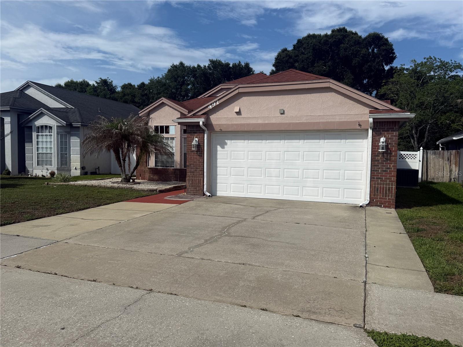 CHASE GROVES UNIT 6 - Residential Lease