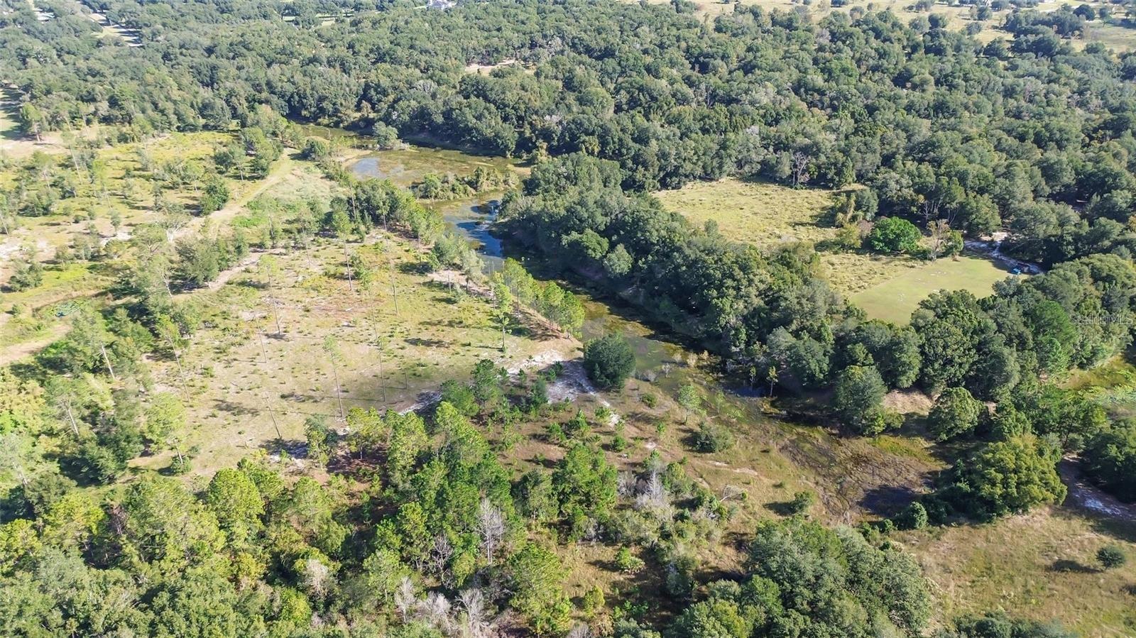 WANDERING PONDS SUB - Land