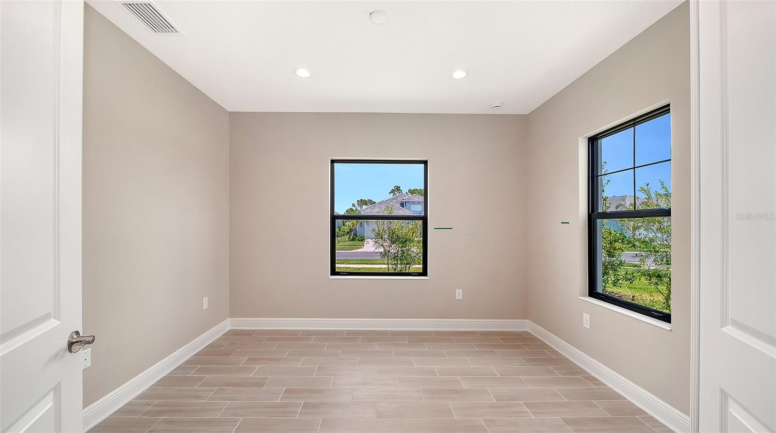 GRAND PARK PHASE 2 - Residential