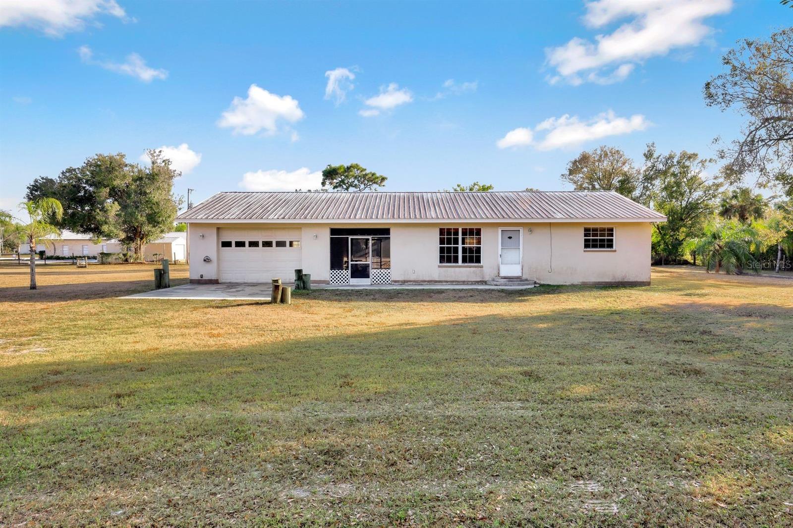ACREAGE & UNREC - Residential