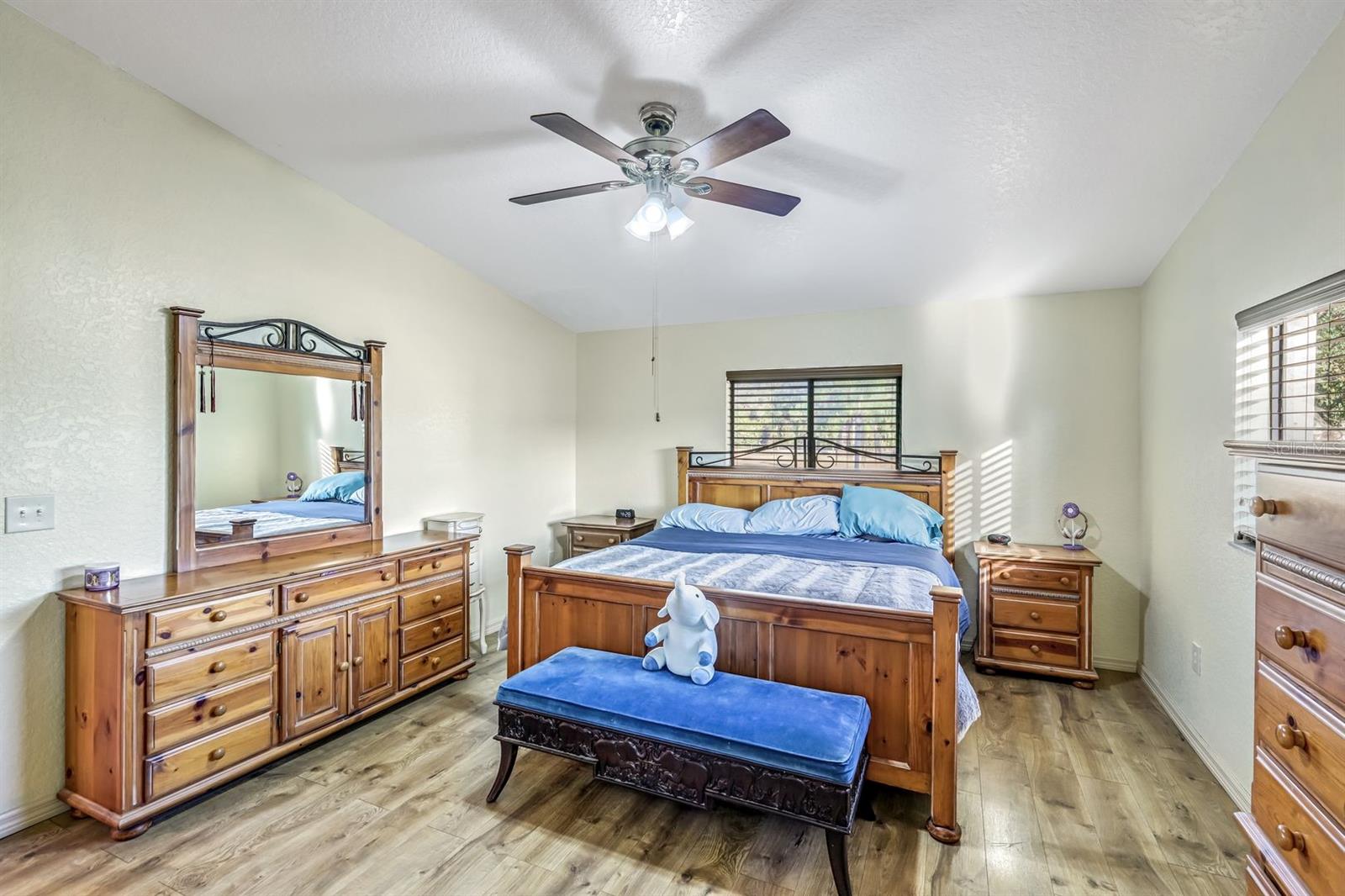 ACREAGE & UNREC - Residential