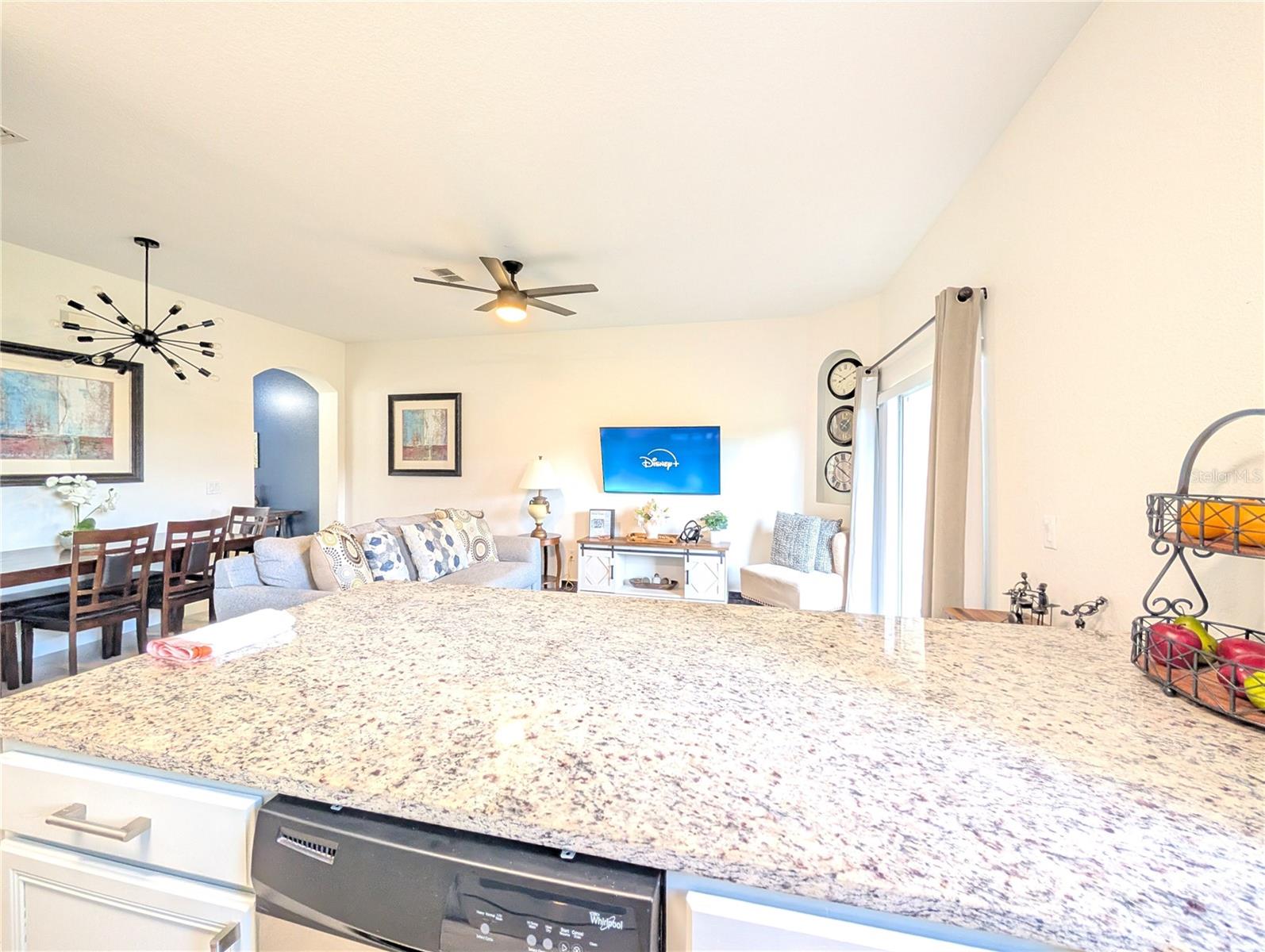 REGAL PALMS AT HIGHLAND RESERVE PH 04 - Residential