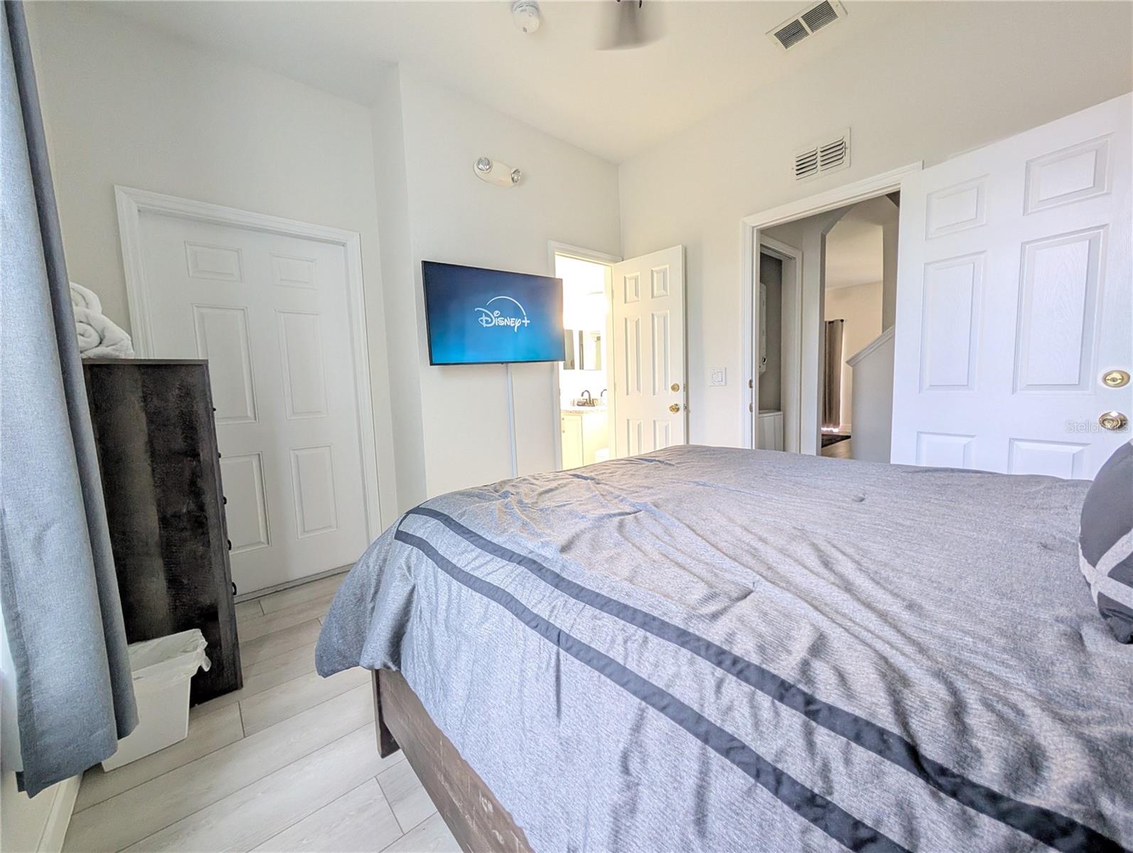 REGAL PALMS AT HIGHLAND RESERVE PH 04 - Residential
