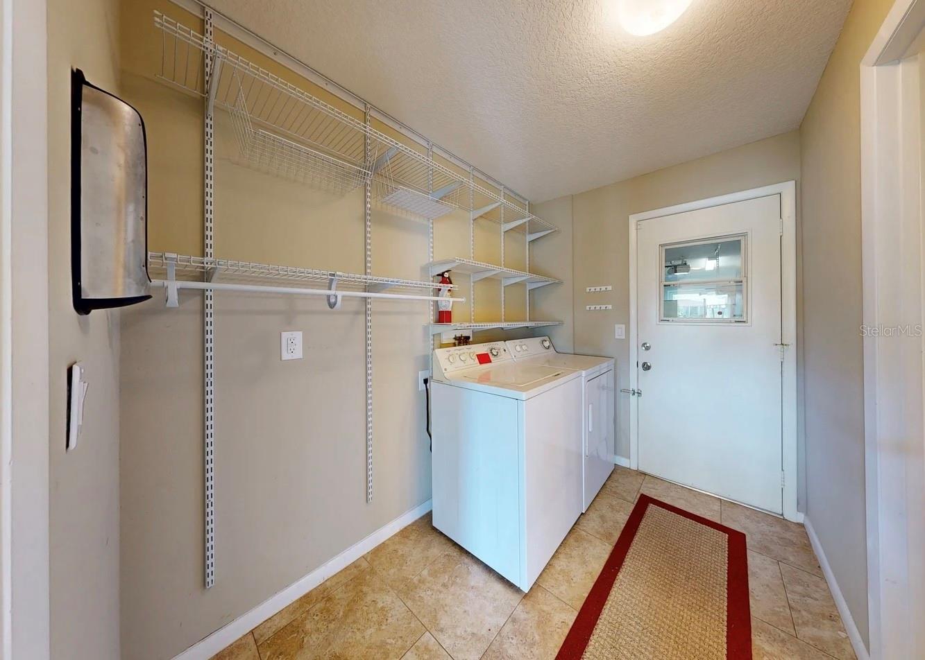 CALOOSA COUNTRY CLUB ESTATES U - Residential
