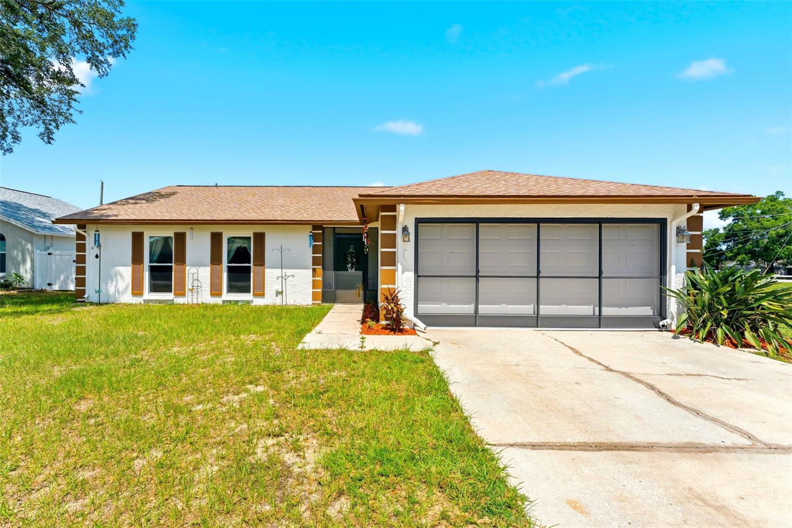 WINDHORST VILLAGE - Residential