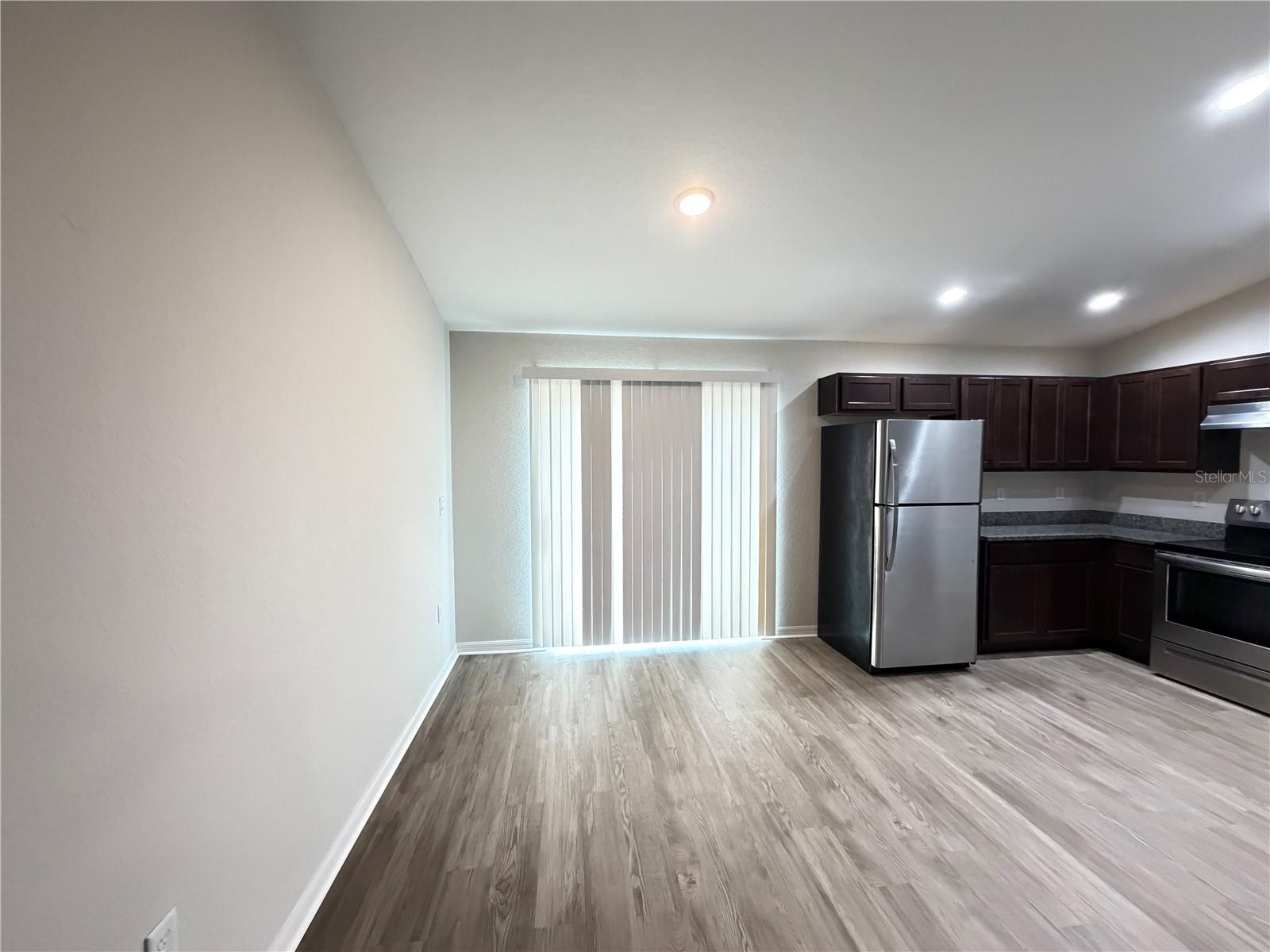 SILVER SPGS SHORES UN 16 - Residential