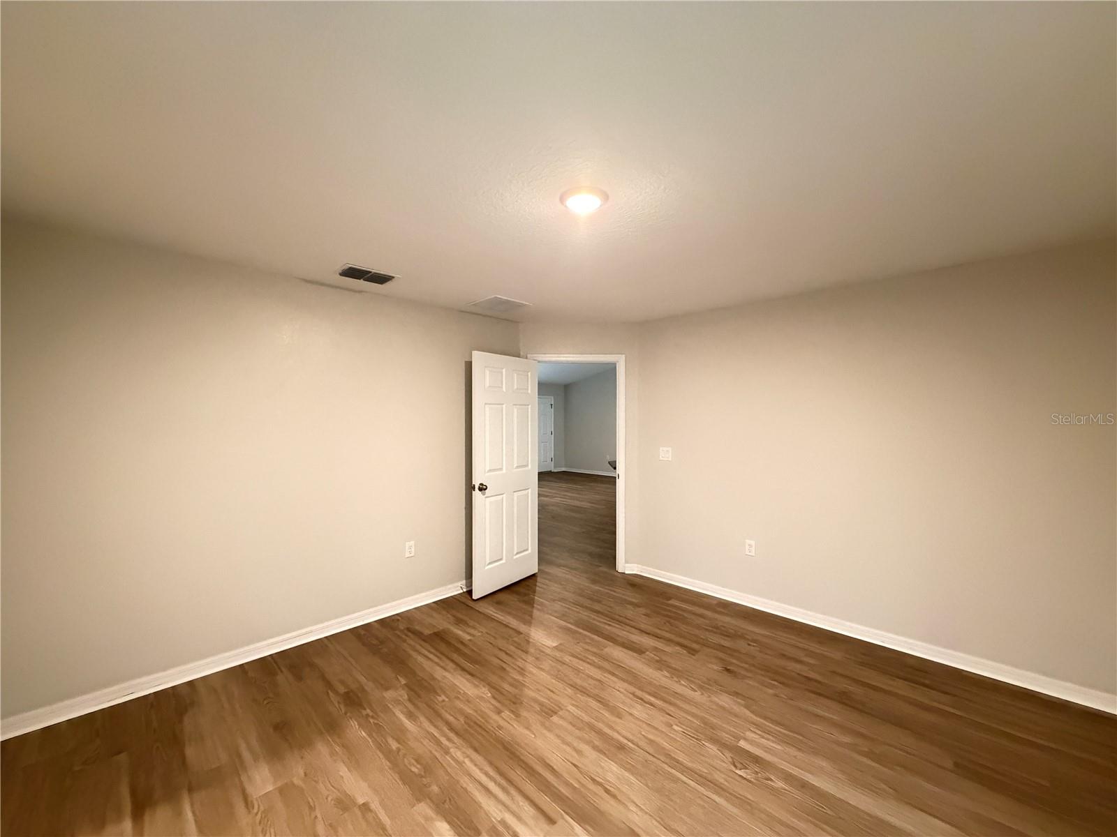 SILVER SPGS SHORES UN 16 - Residential