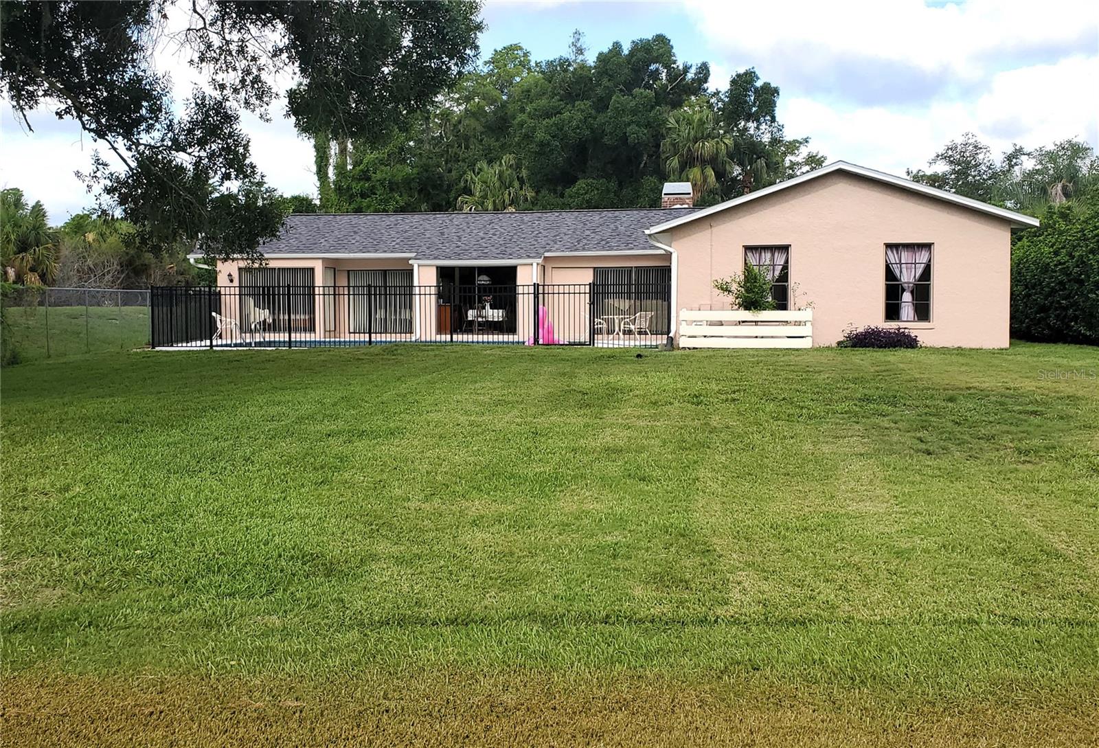 EAST LAKE WOODLANDS - Residential