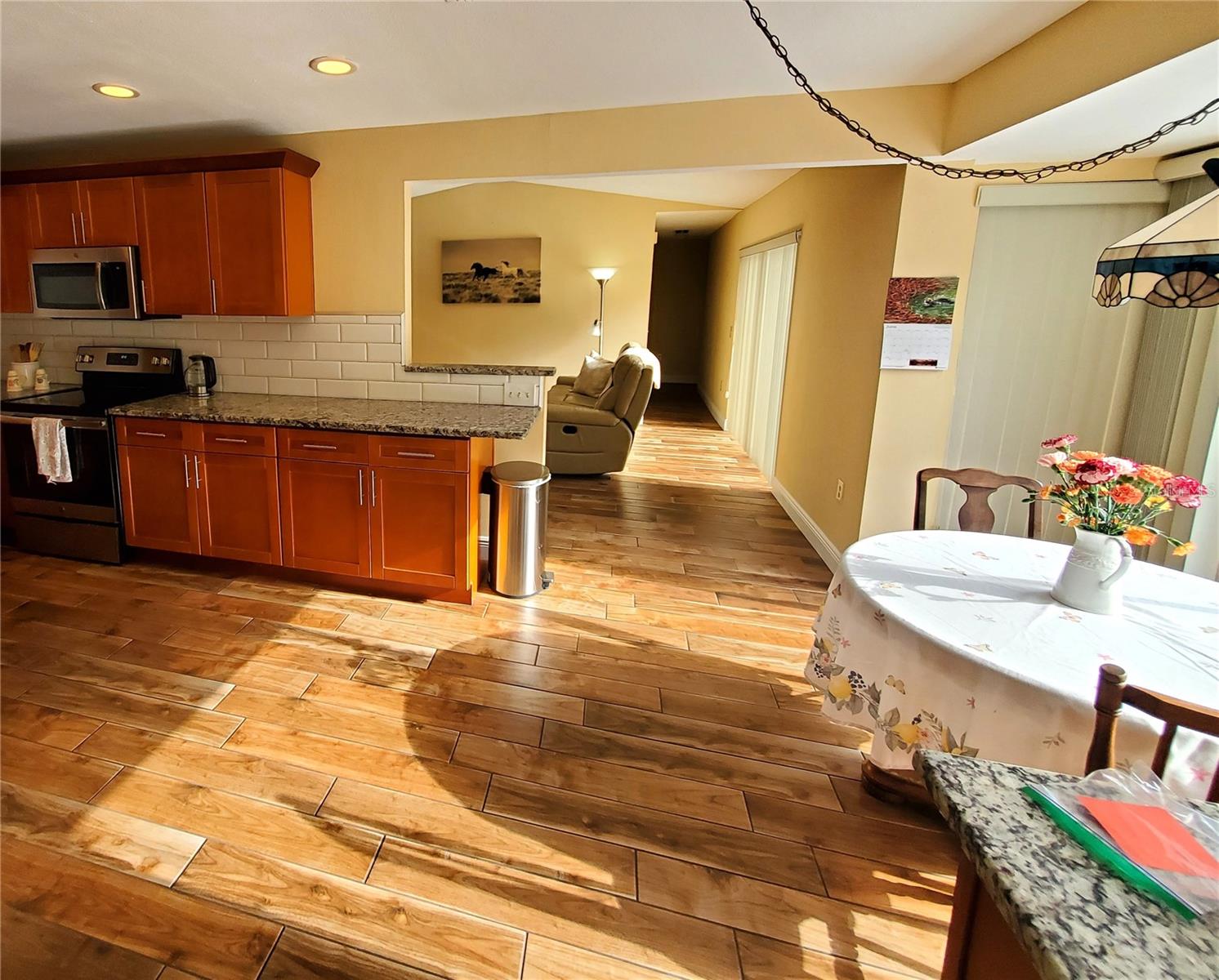 EAST LAKE WOODLANDS - Residential