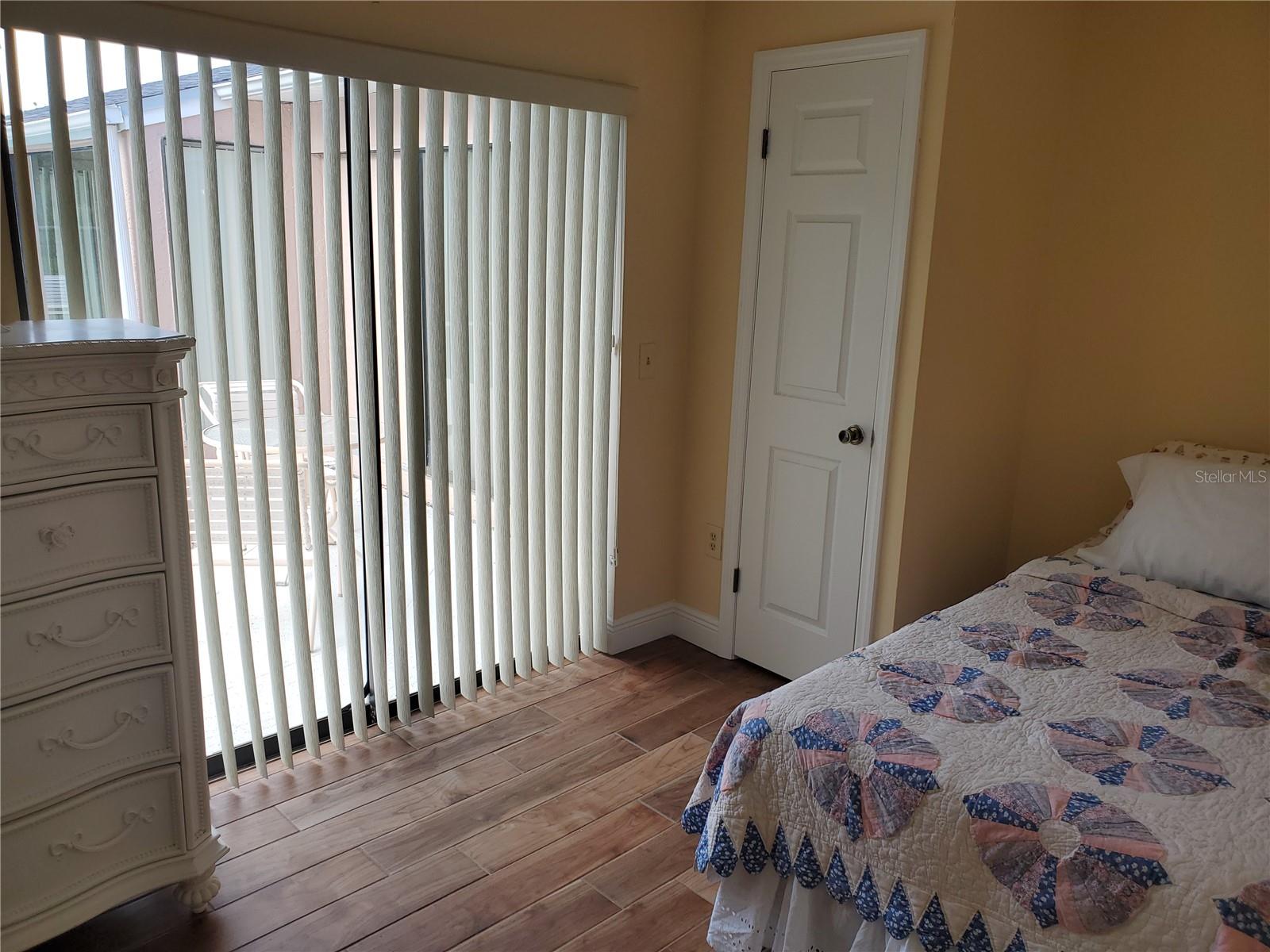 EAST LAKE WOODLANDS - Residential