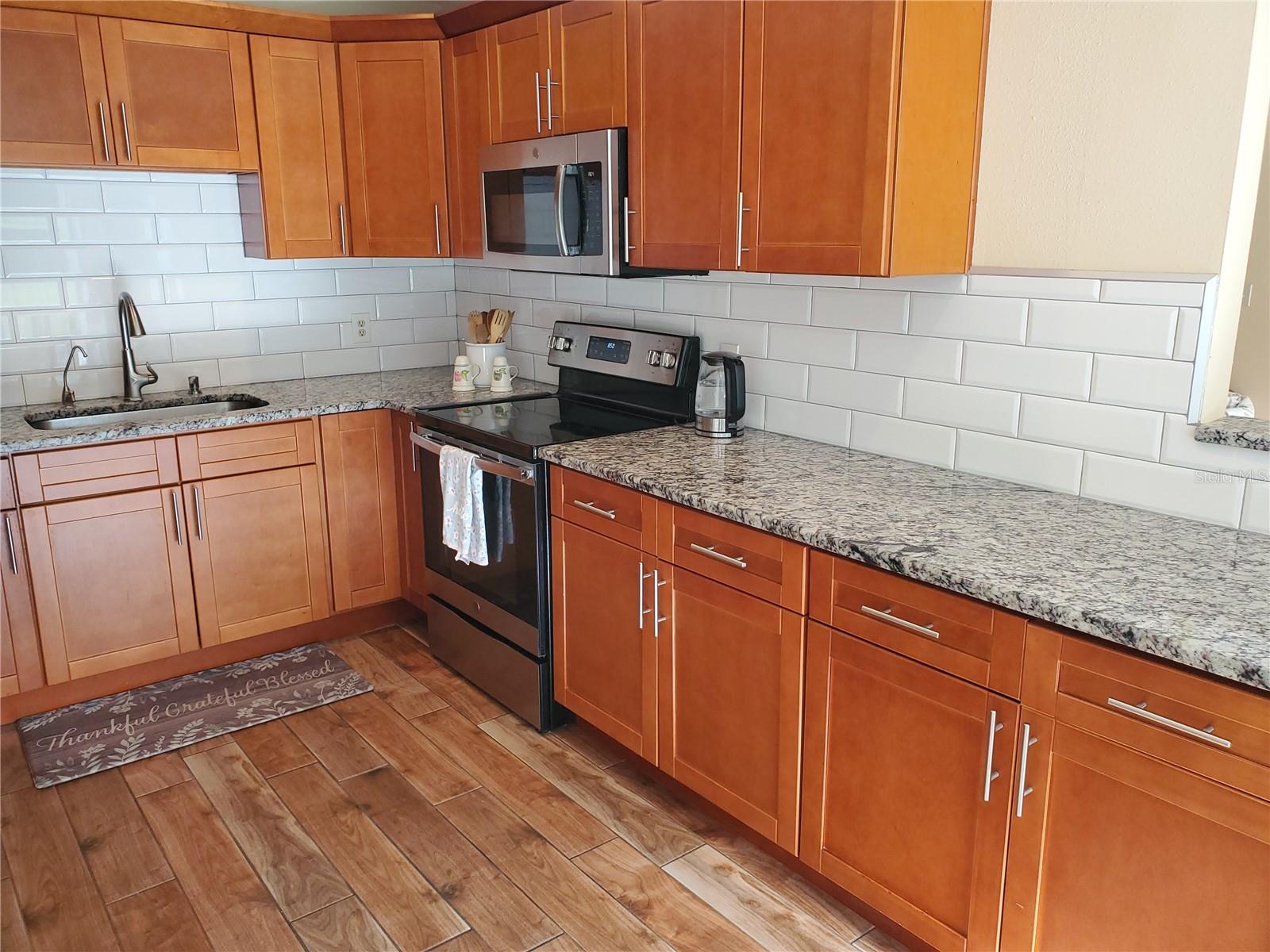 EAST LAKE WOODLANDS - Residential