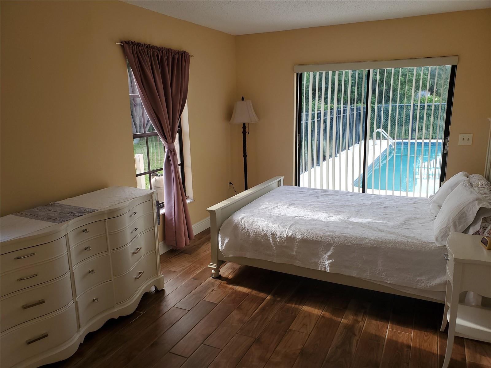 EAST LAKE WOODLANDS - Residential