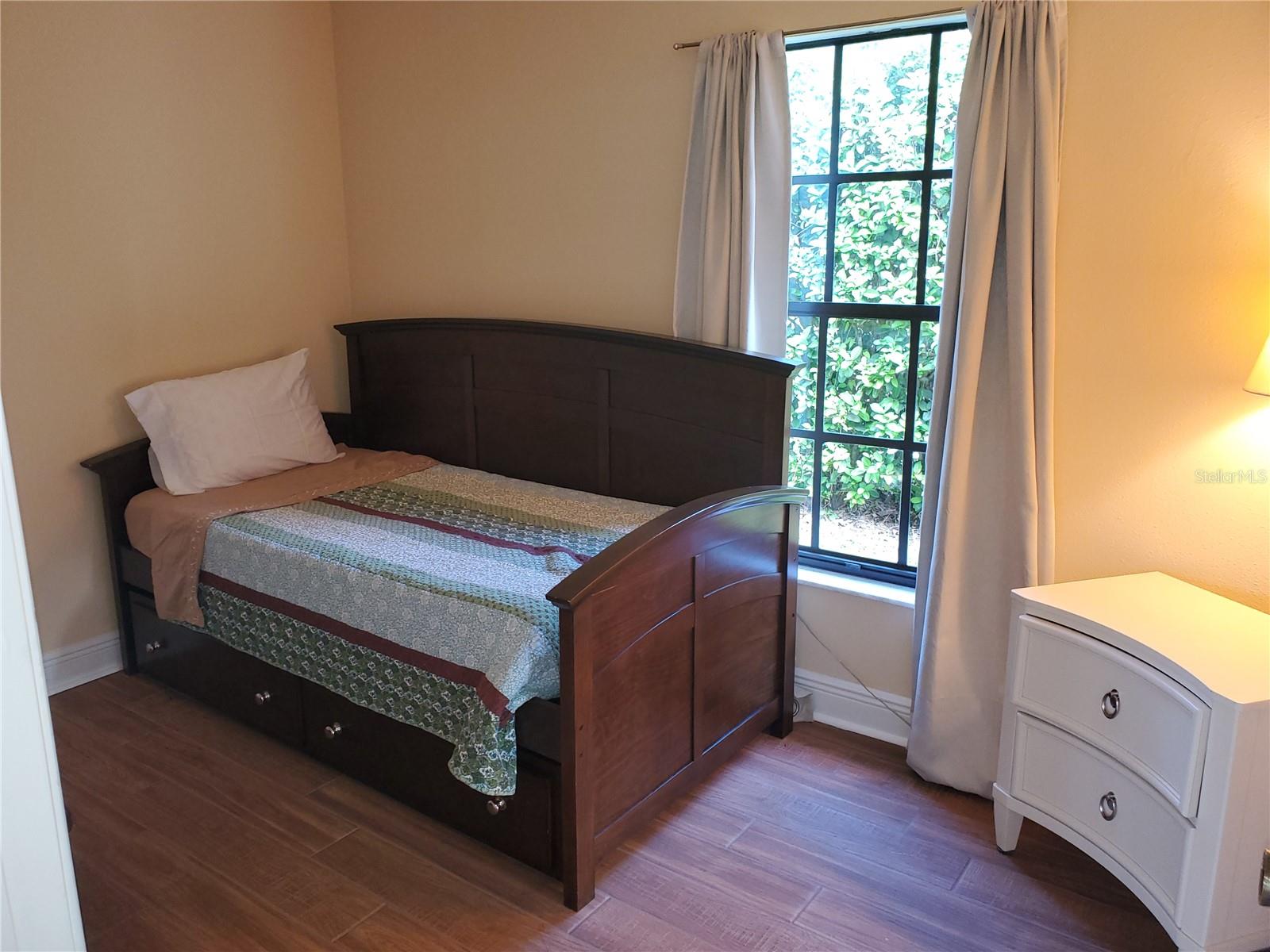 EAST LAKE WOODLANDS - Residential