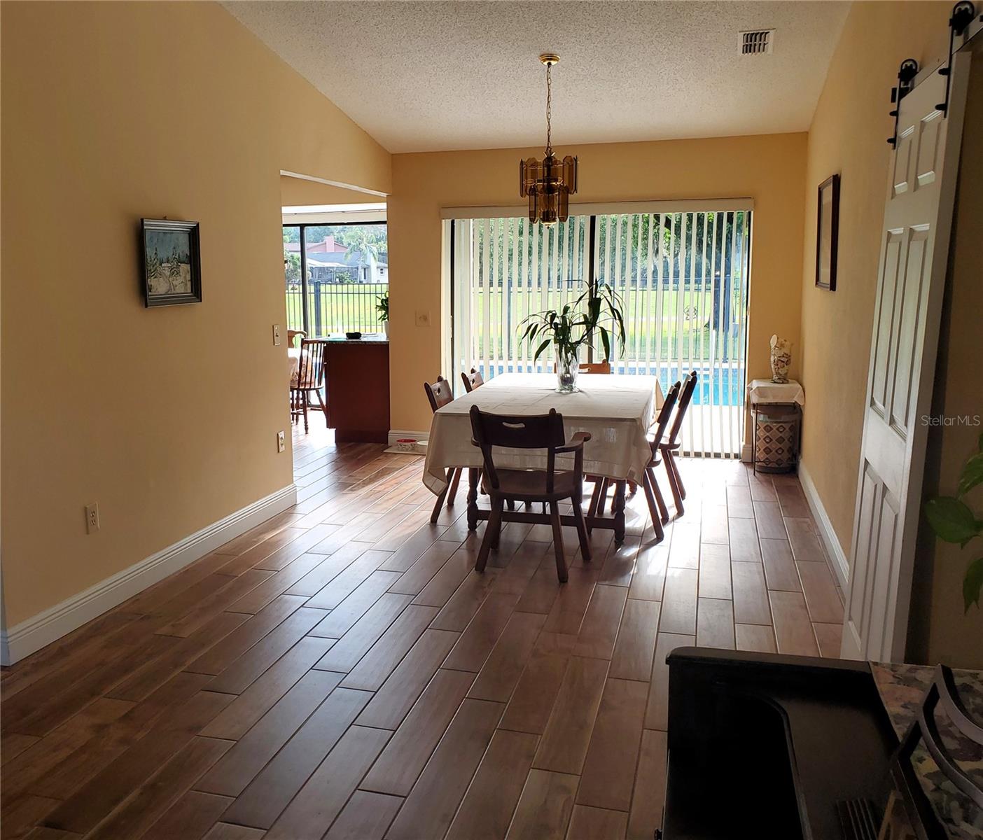 EAST LAKE WOODLANDS - Residential