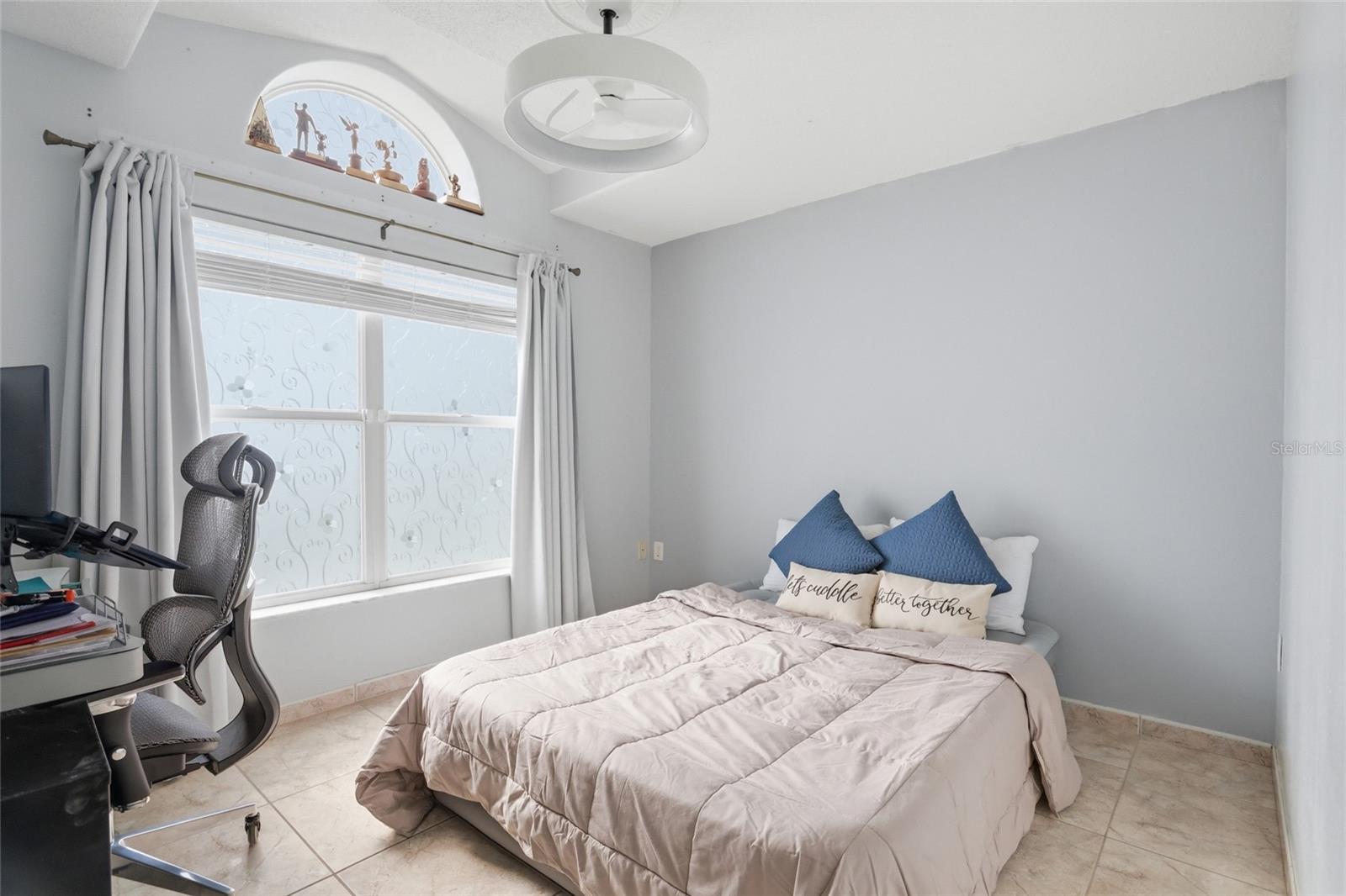 WINDMILL POINT UNIT 2 - Residential
