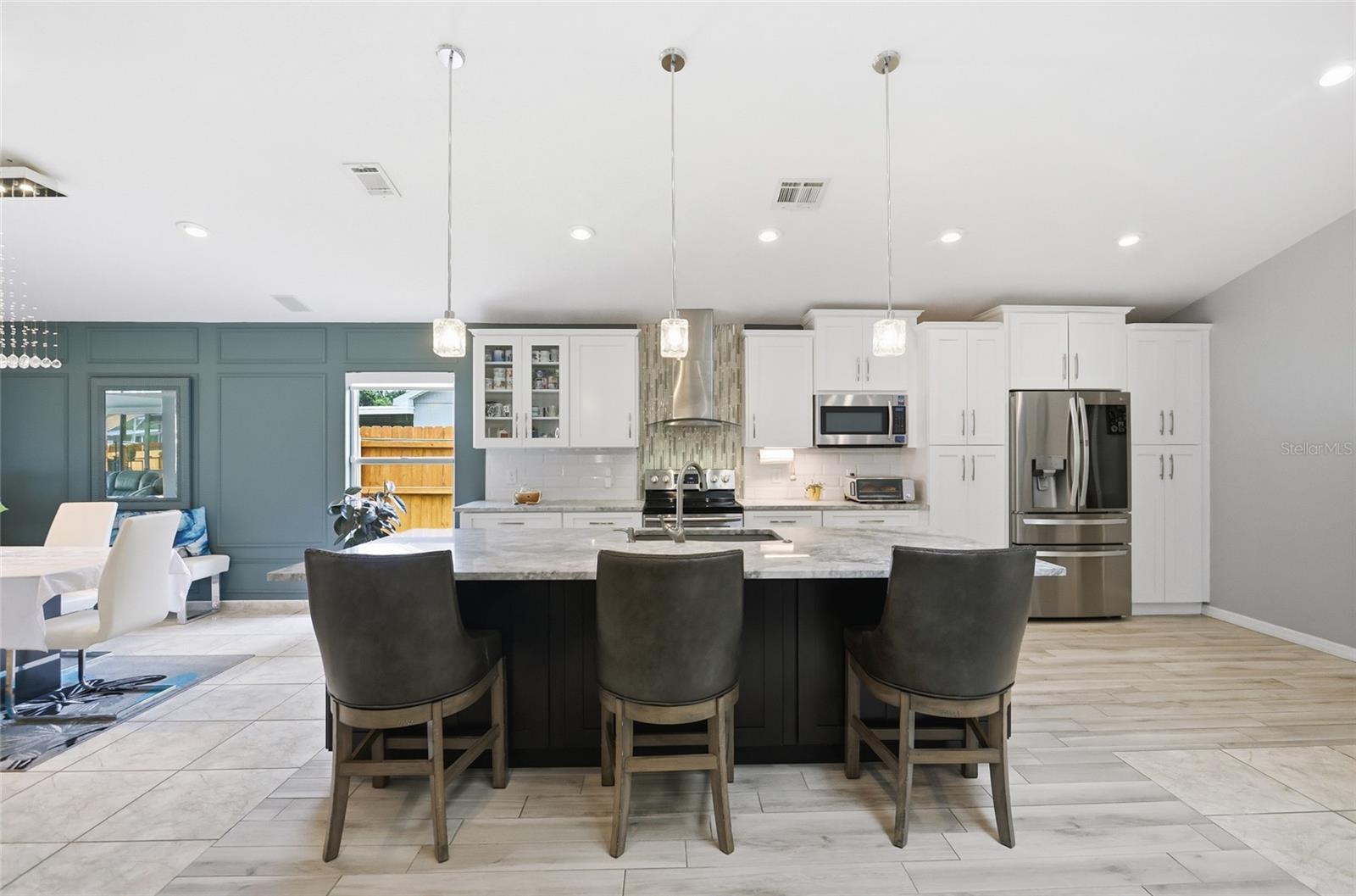 WINDMILL POINT UNIT 2 - Residential