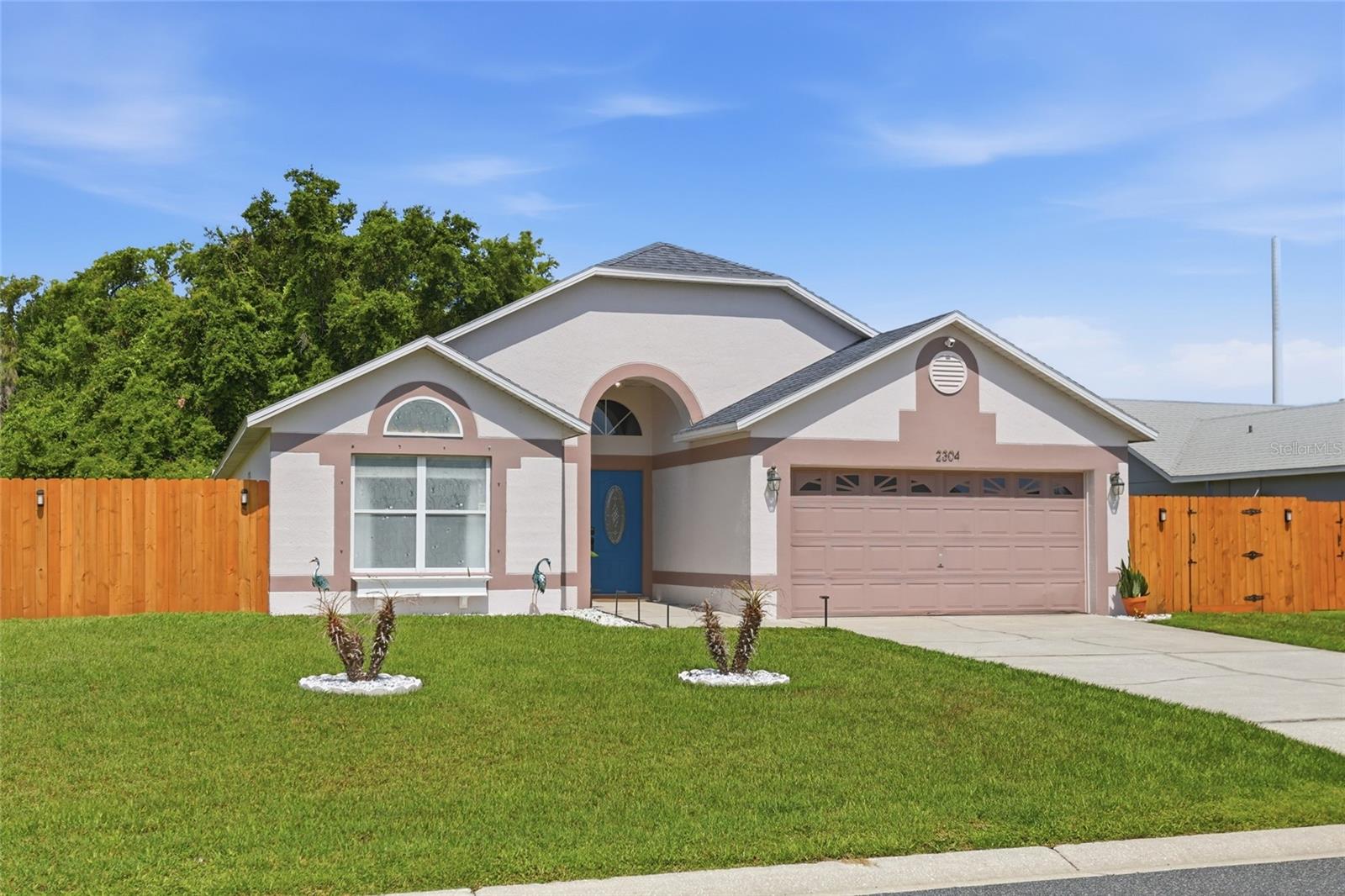 WINDMILL POINT UNIT 2 - Residential