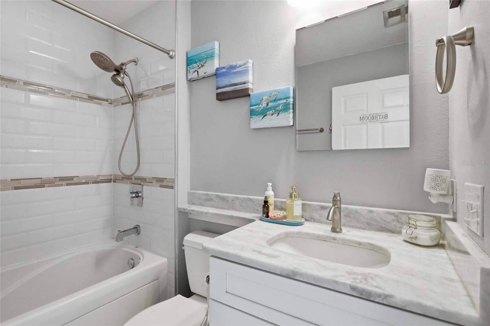 WINDMILL POINT UNIT 2 - Residential