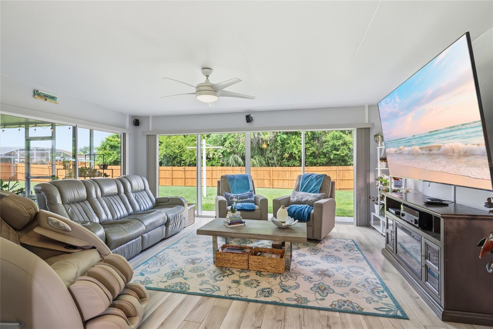 WINDMILL POINT UNIT 2 - Residential