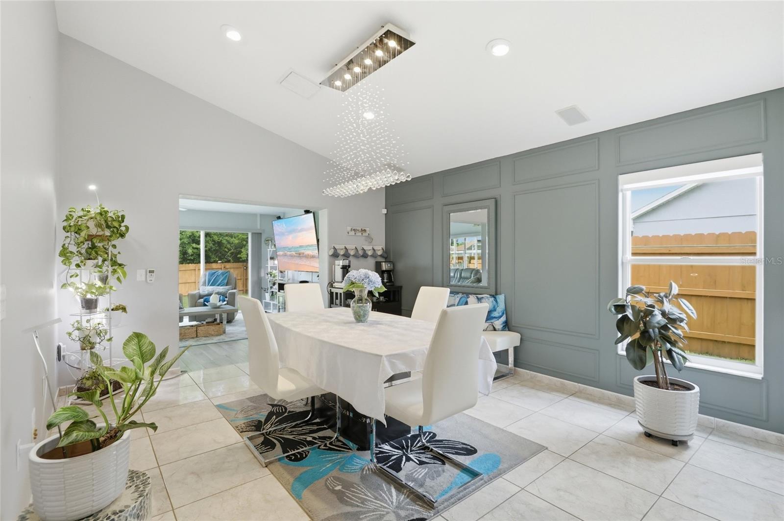 WINDMILL POINT UNIT 2 - Residential