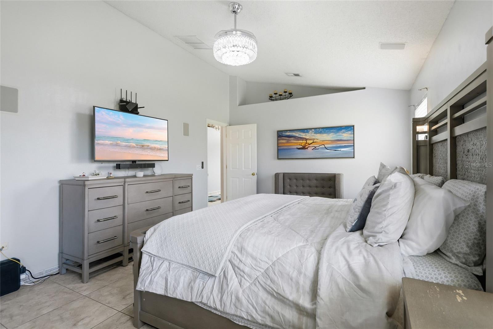 WINDMILL POINT UNIT 2 - Residential