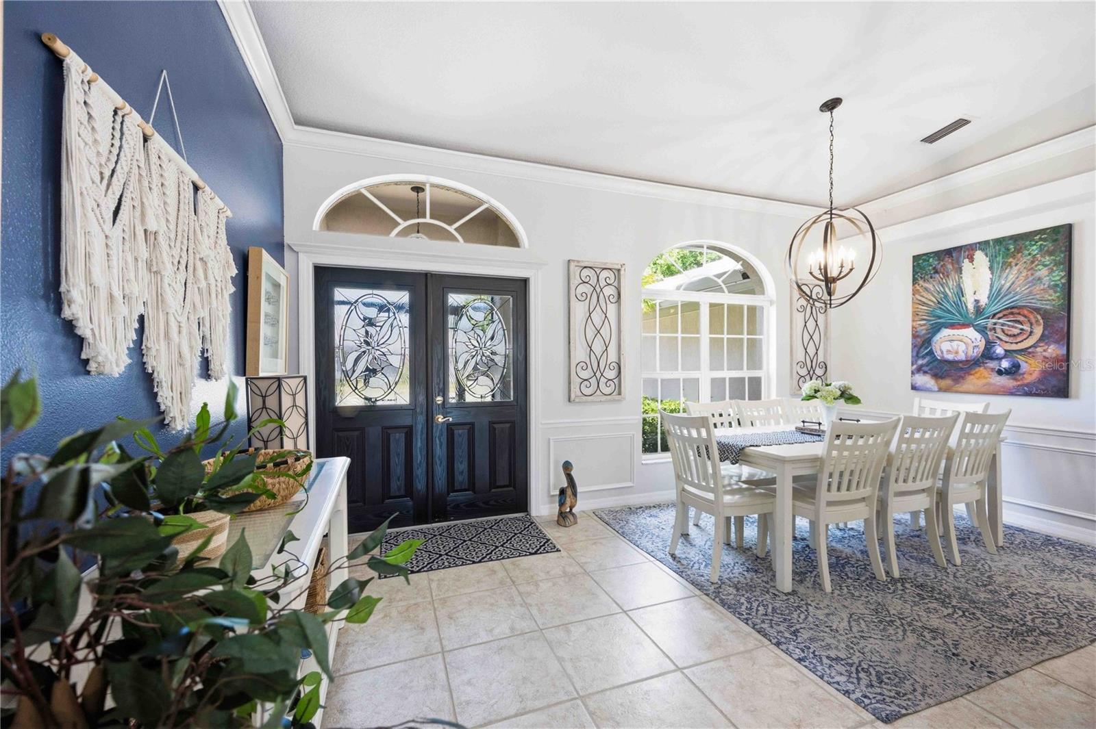 LAUREL WOODLANDS - Residential