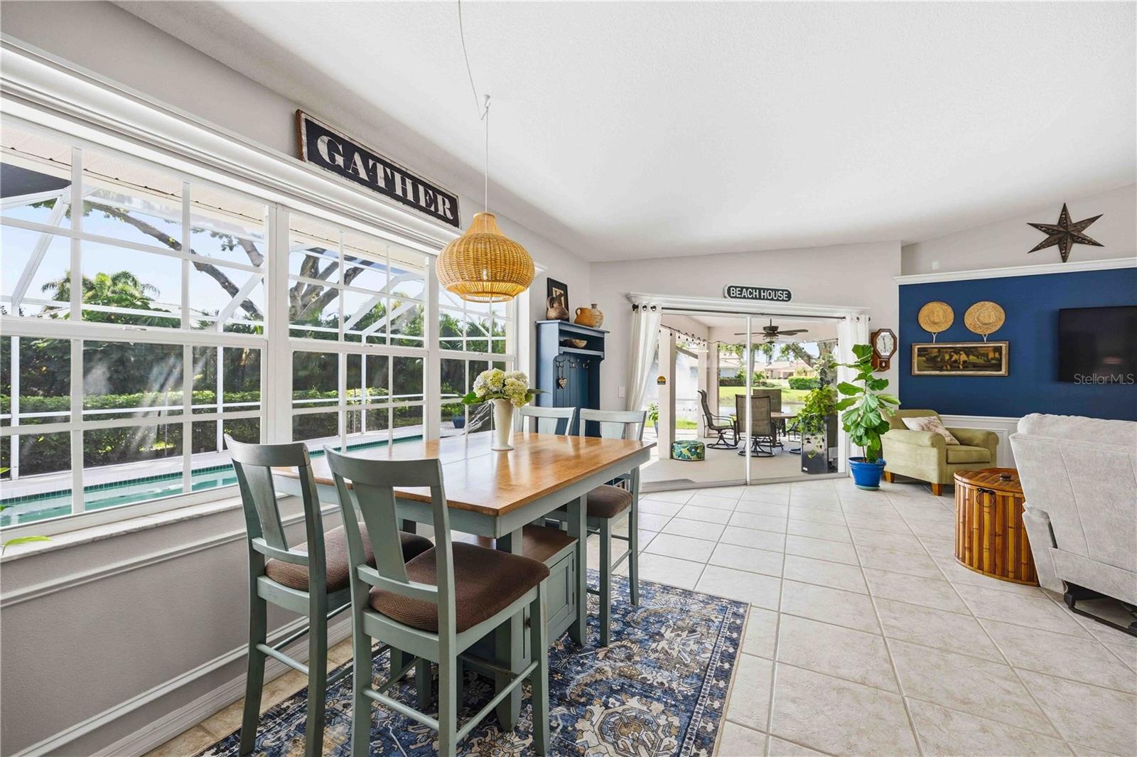LAUREL WOODLANDS - Residential