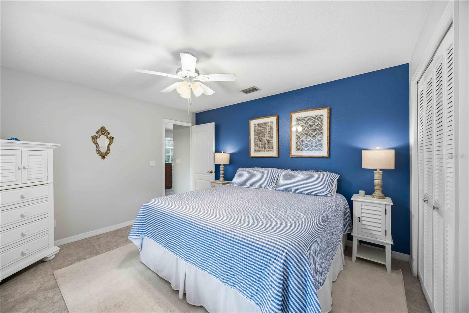 LAUREL WOODLANDS - Residential
