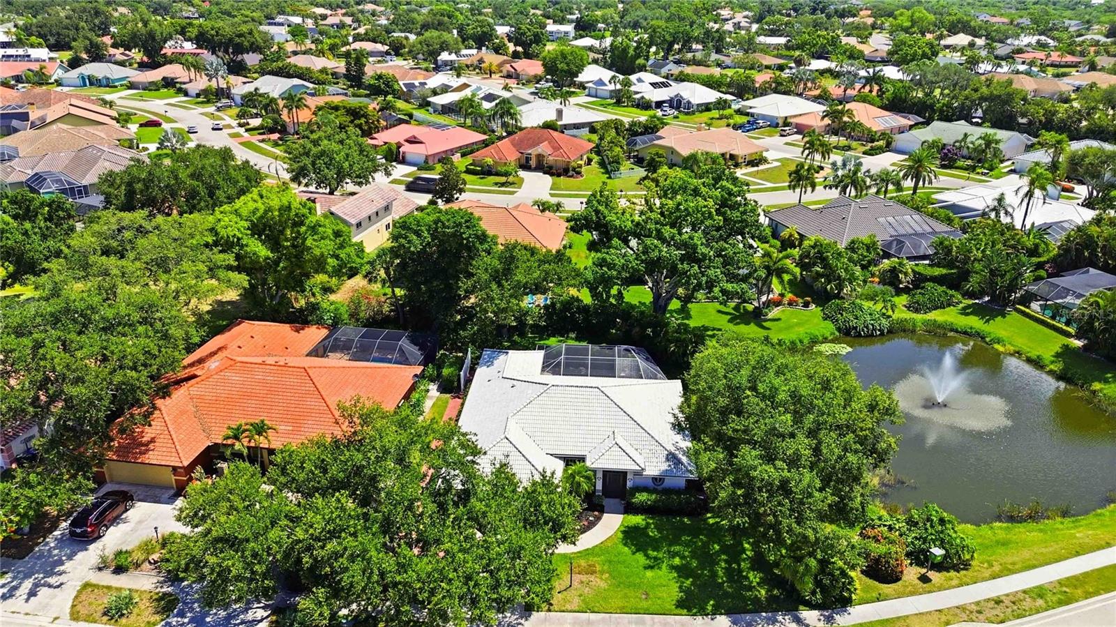 LAUREL WOODLANDS - Residential