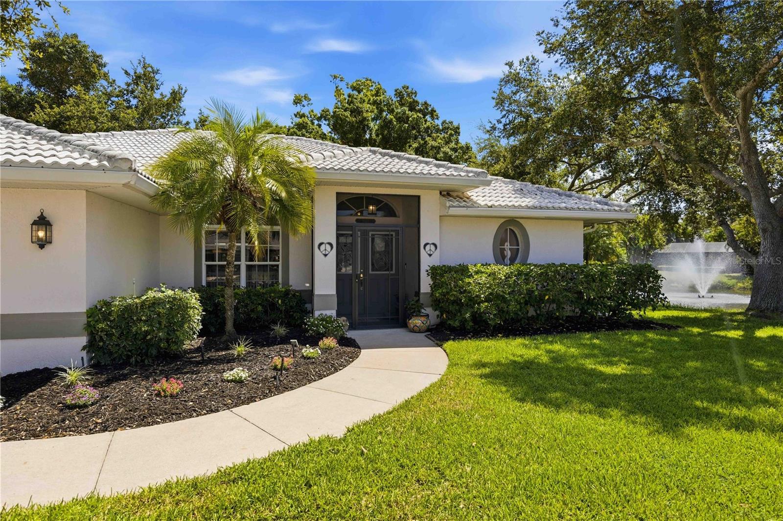 LAUREL WOODLANDS - Residential