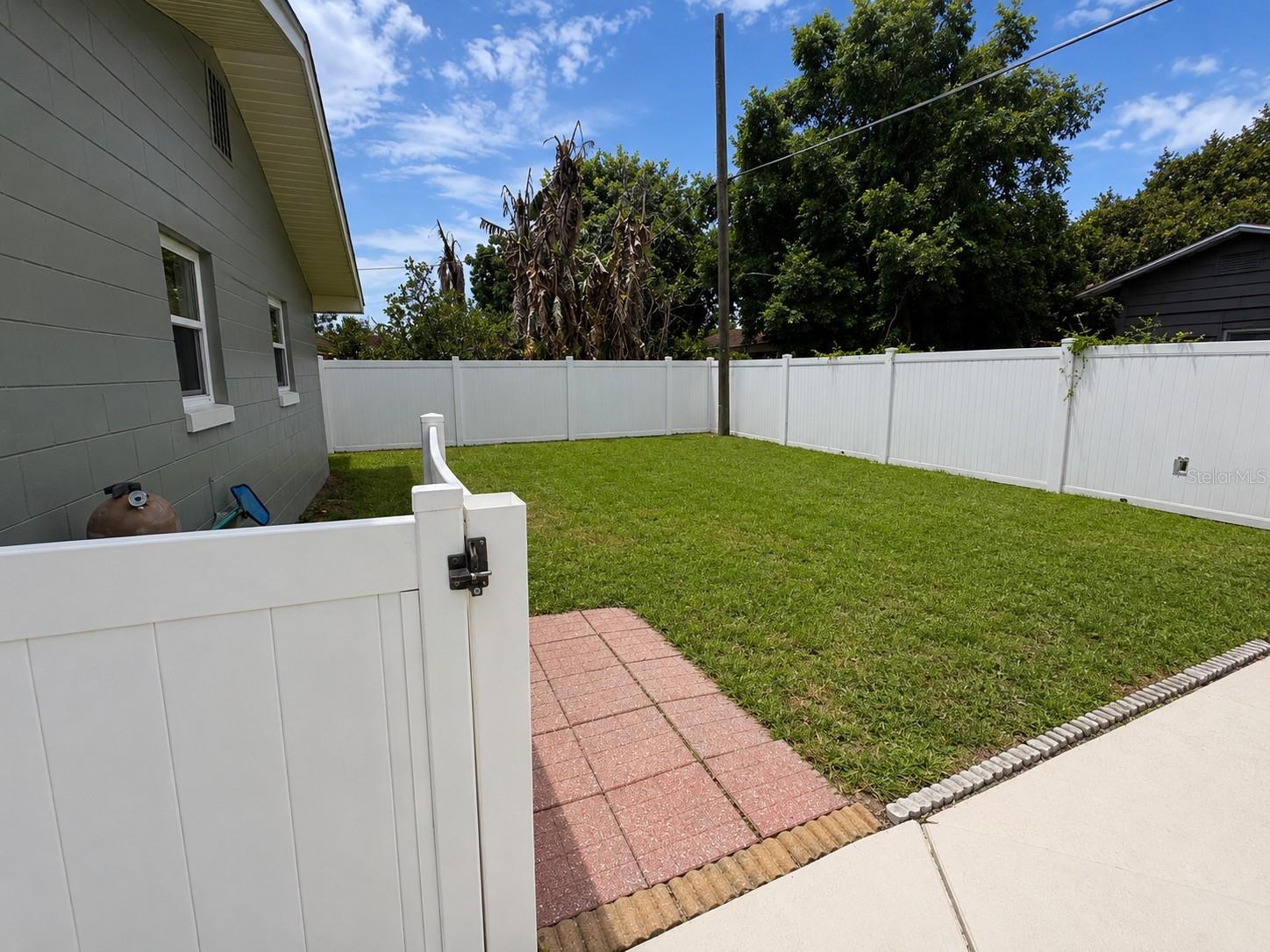 WINTER PARK PINES MERRIE OAKS - Residential