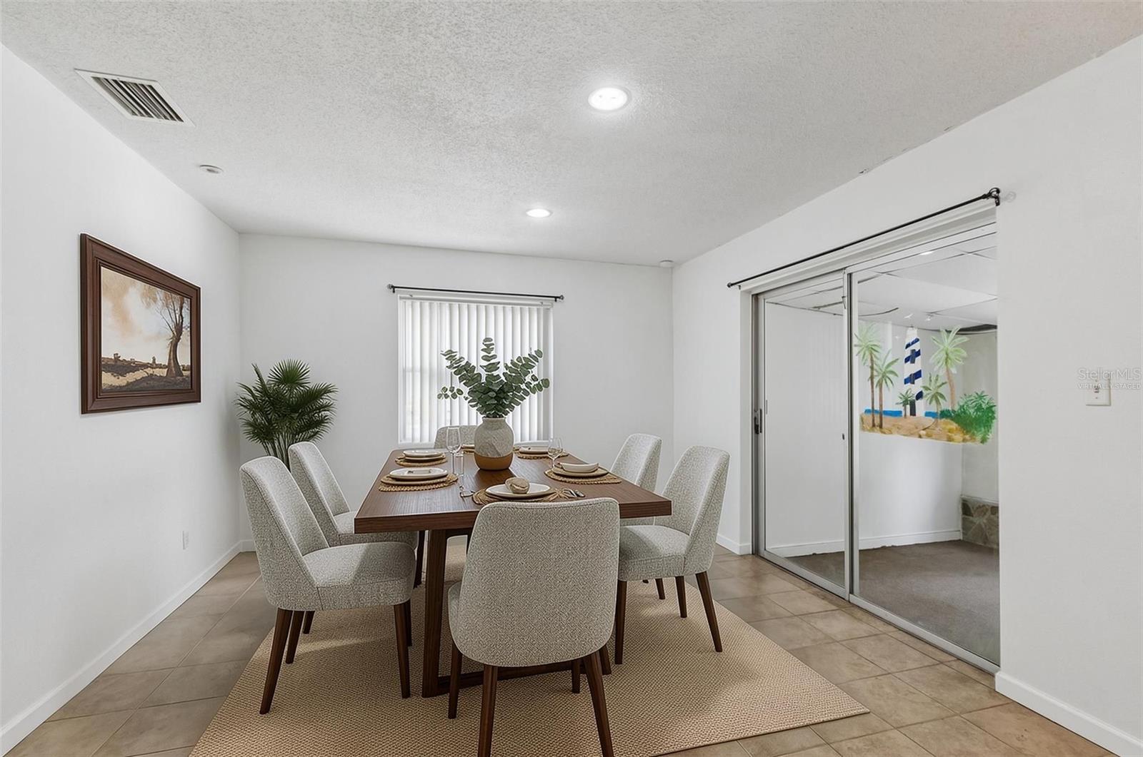 VIRGINIA GROVES ESTATES 1ST ADD - Residential
